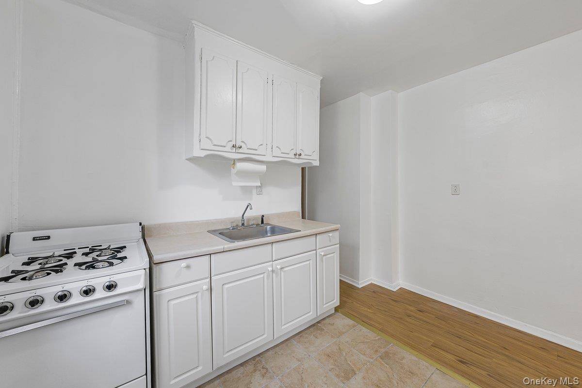 270 N Broadway #PS, Yonkers, NY 10701