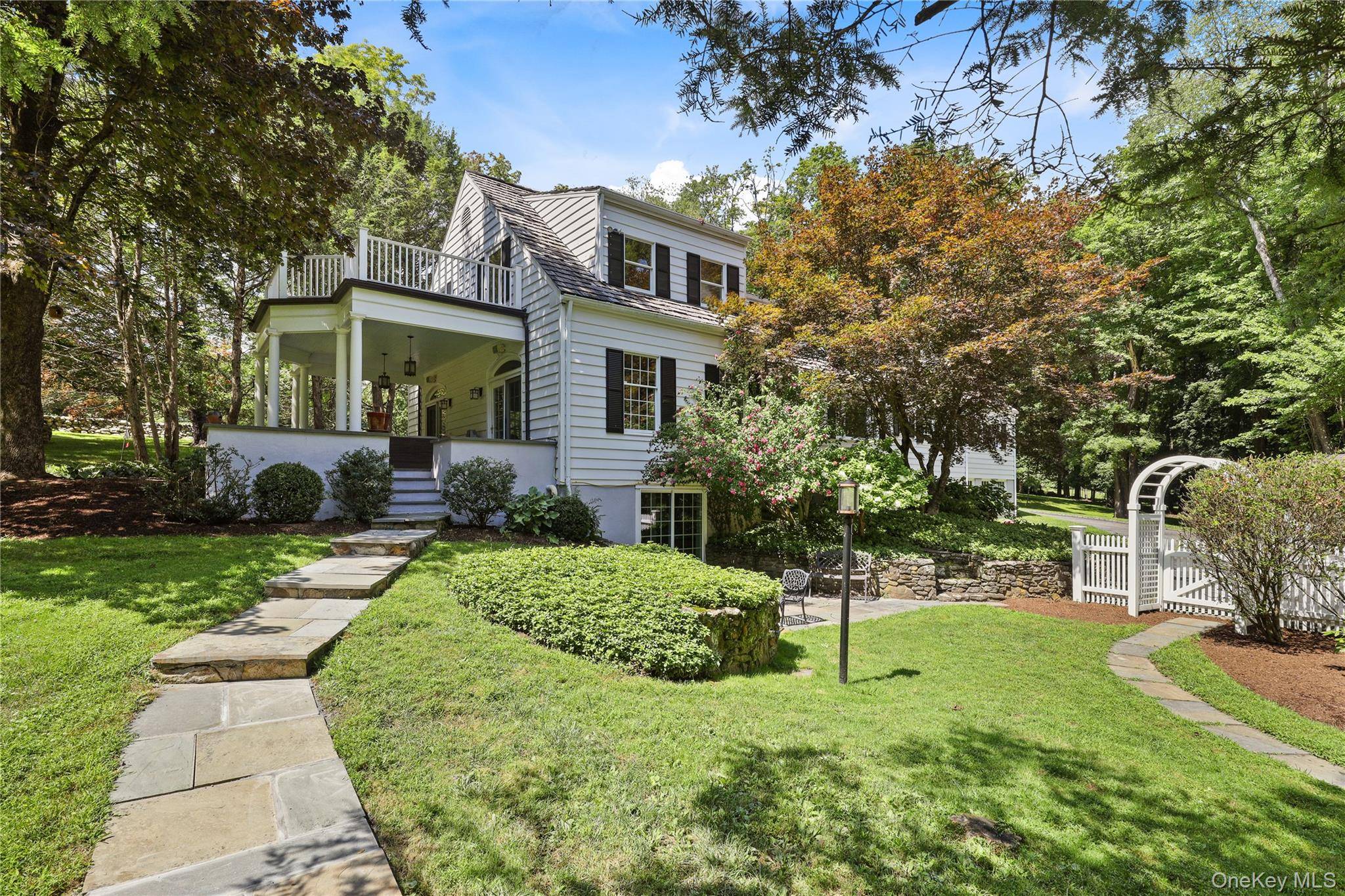 430 Harris RD, Bedford Hills, NY 10507