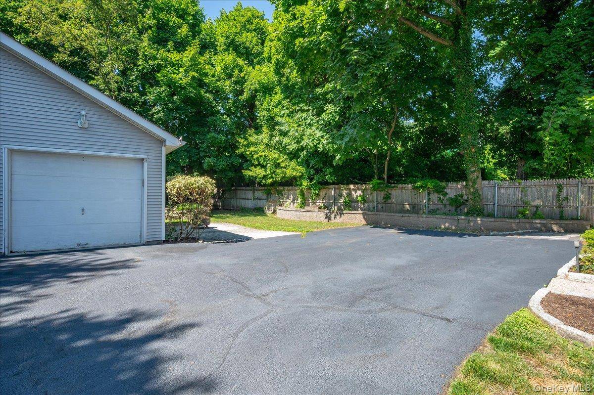76 Smith AVE, Nyack, NY 10960