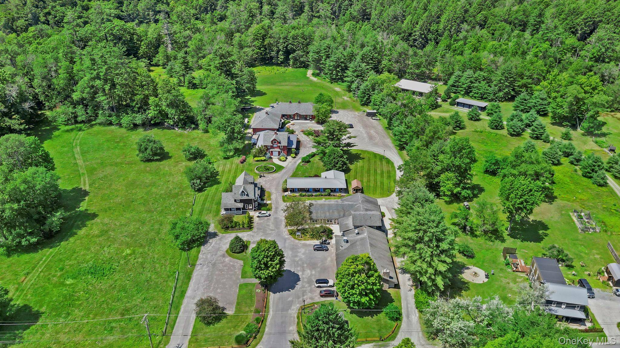 1463-1471 Denning RD, Claryville, NY 12725