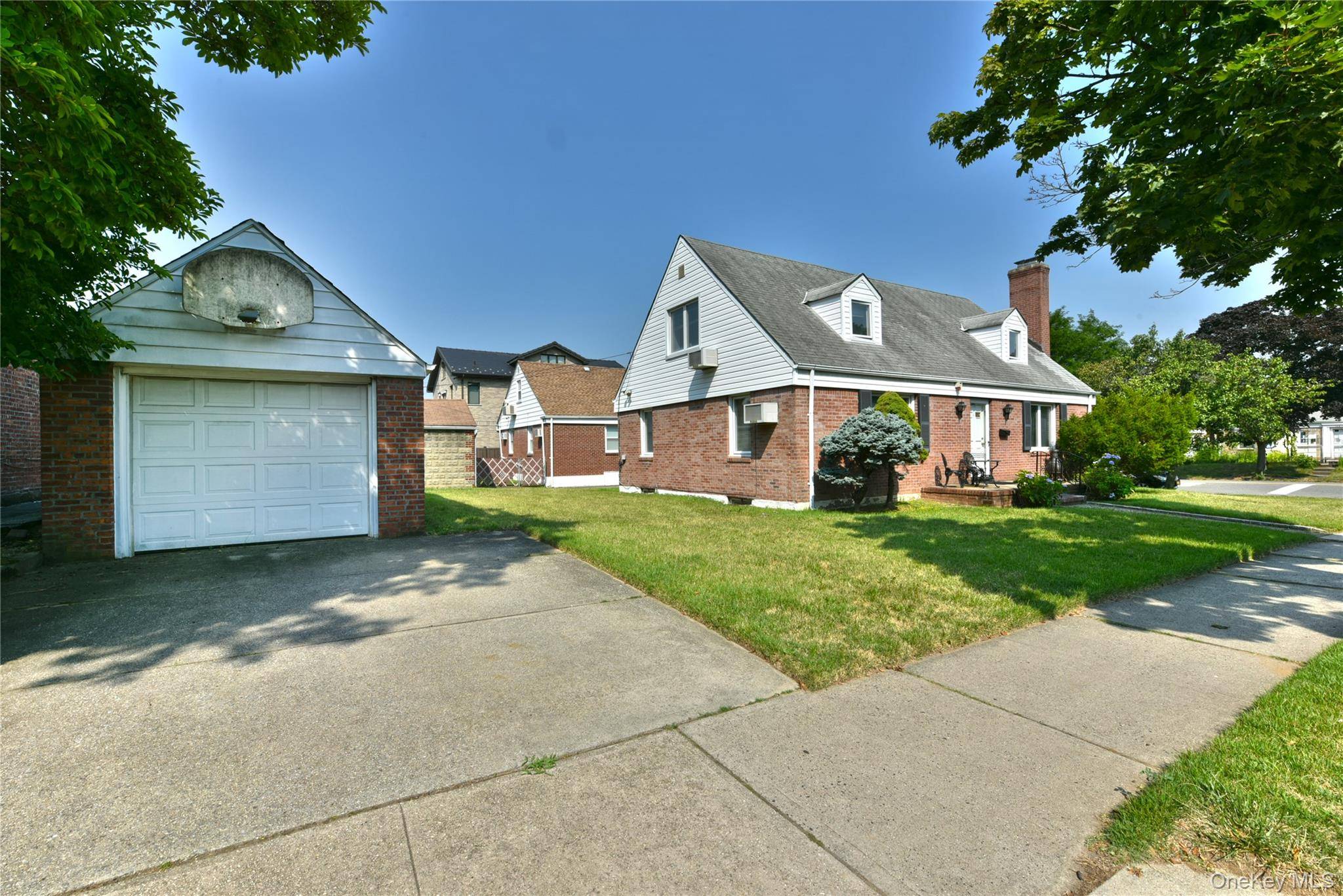 18418 69th AVE, Fresh Meadows, NY 11365