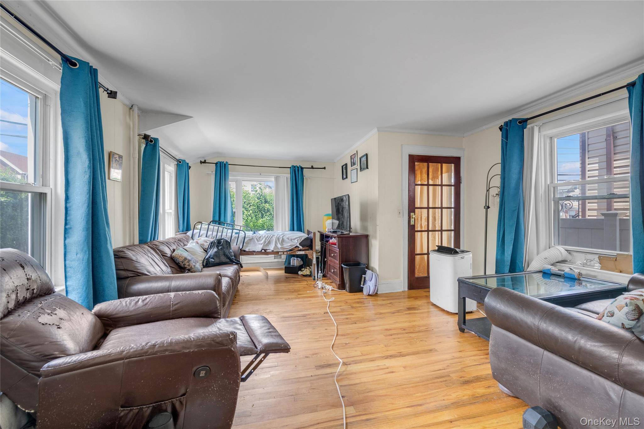 21414 104th AVE, Queens Village, NY 11429