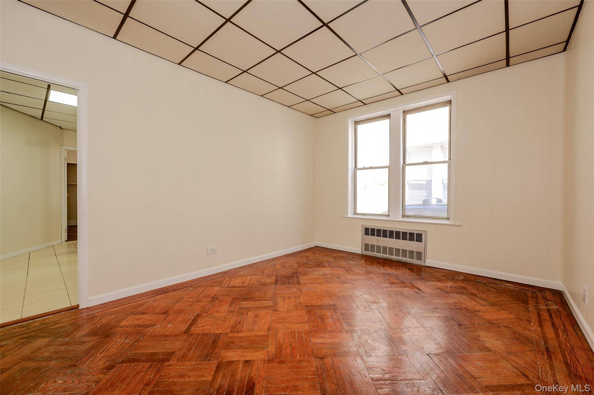 618 E 2nd ST, Brooklyn, NY 11218