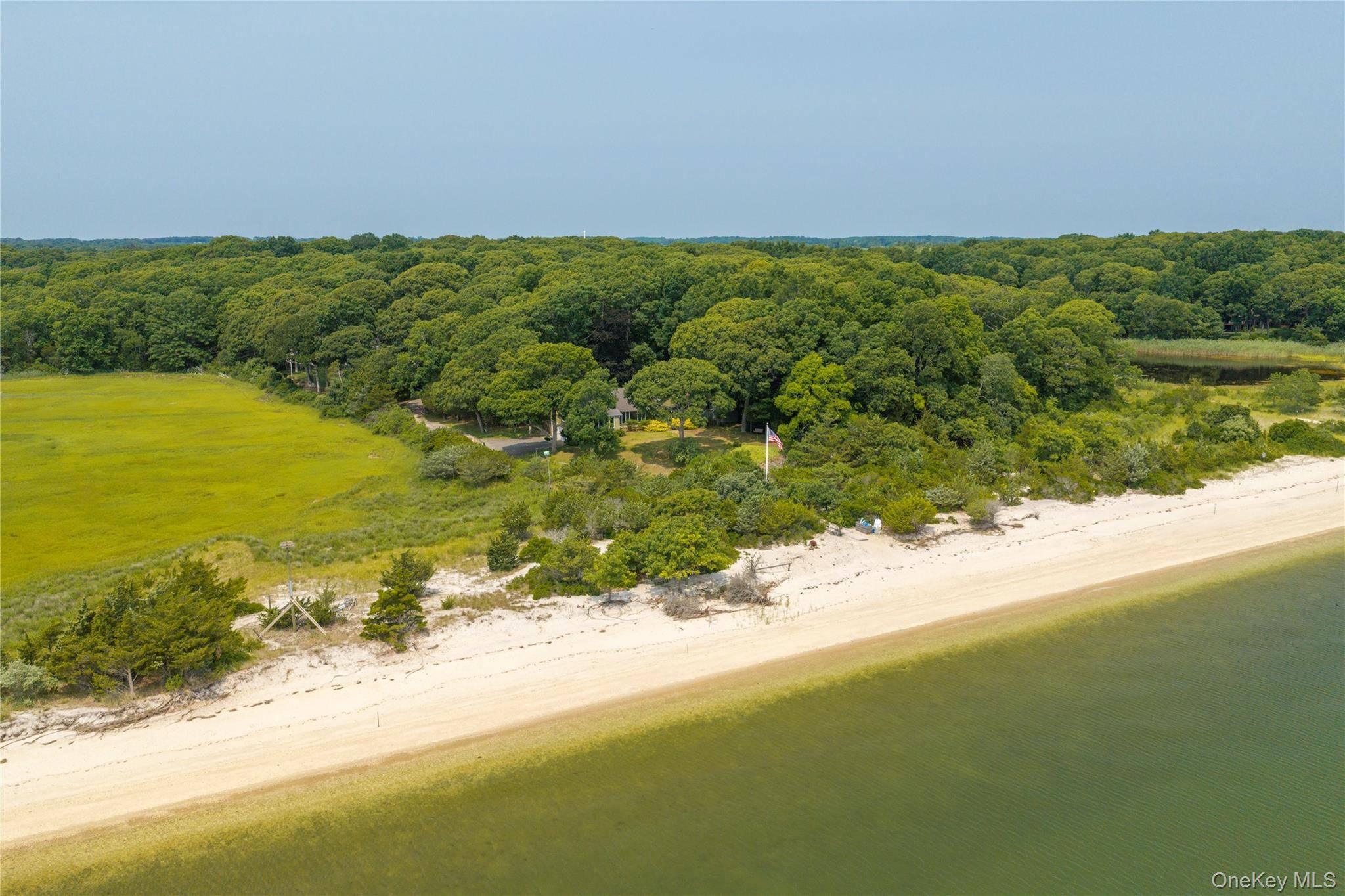 Address not disclosed, Peconic, NY 11958