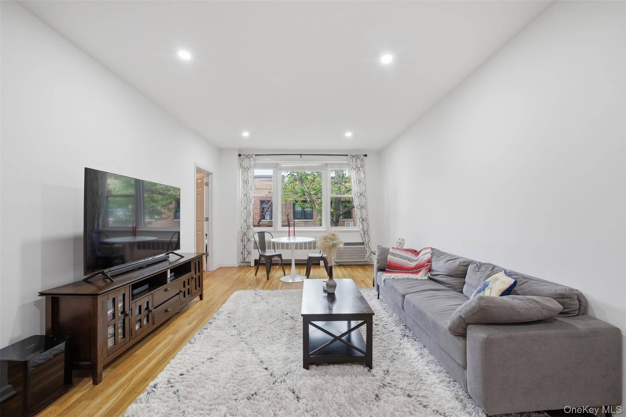 953 W Boston Post RD #3A, Mamaroneck, NY 10543