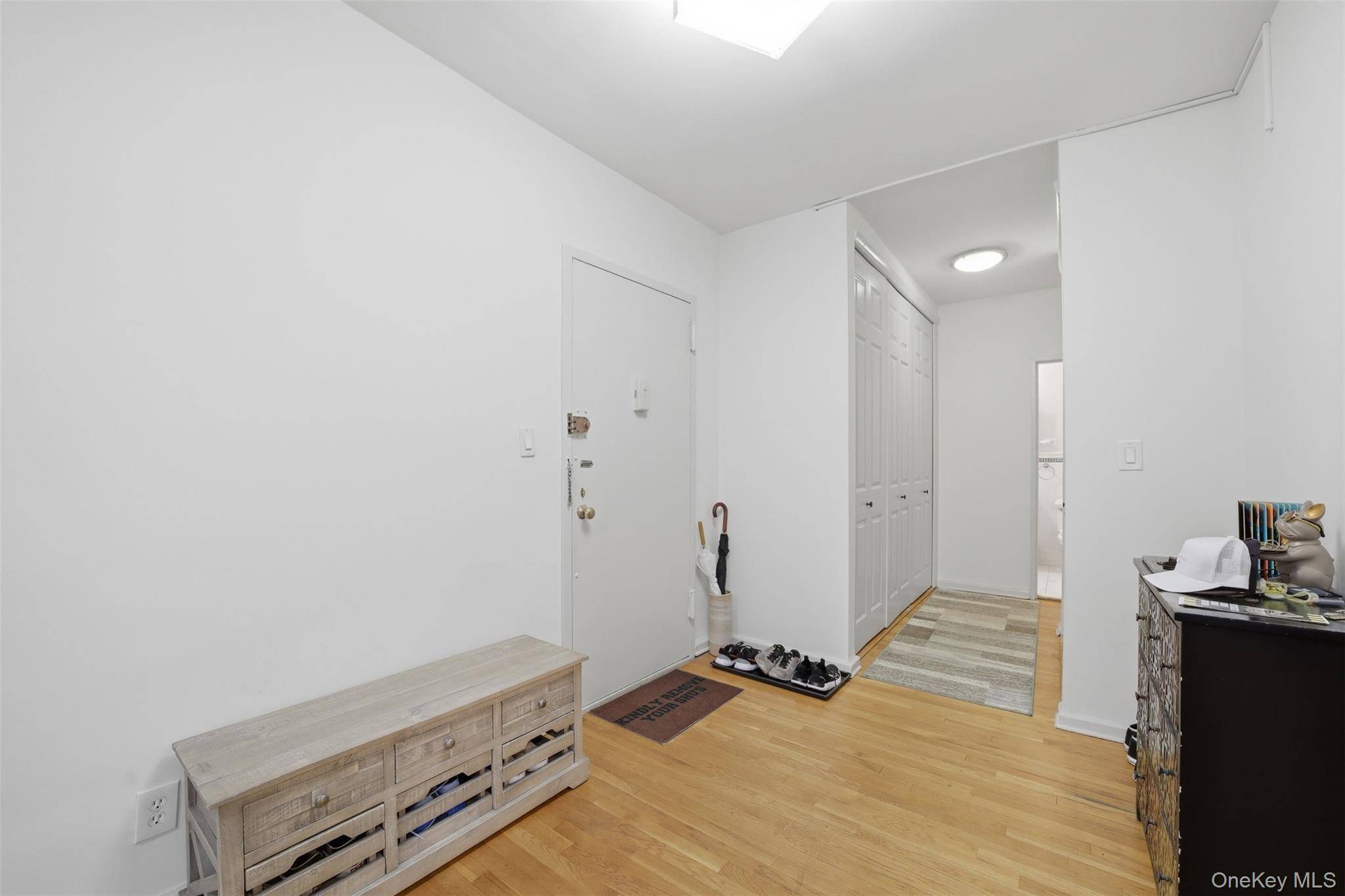 953 W Boston Post RD #3A, Mamaroneck, NY 10543