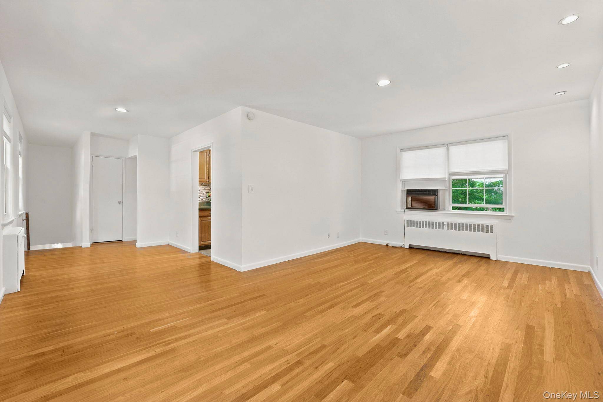 186 Pinewood RD #56, Hartsdale, NY 10530