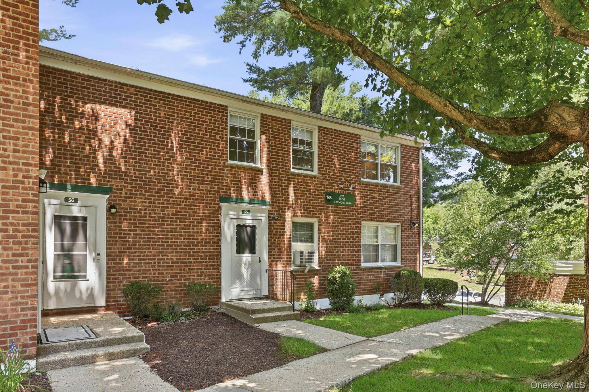 186 Pinewood RD #56, Hartsdale, NY 10530