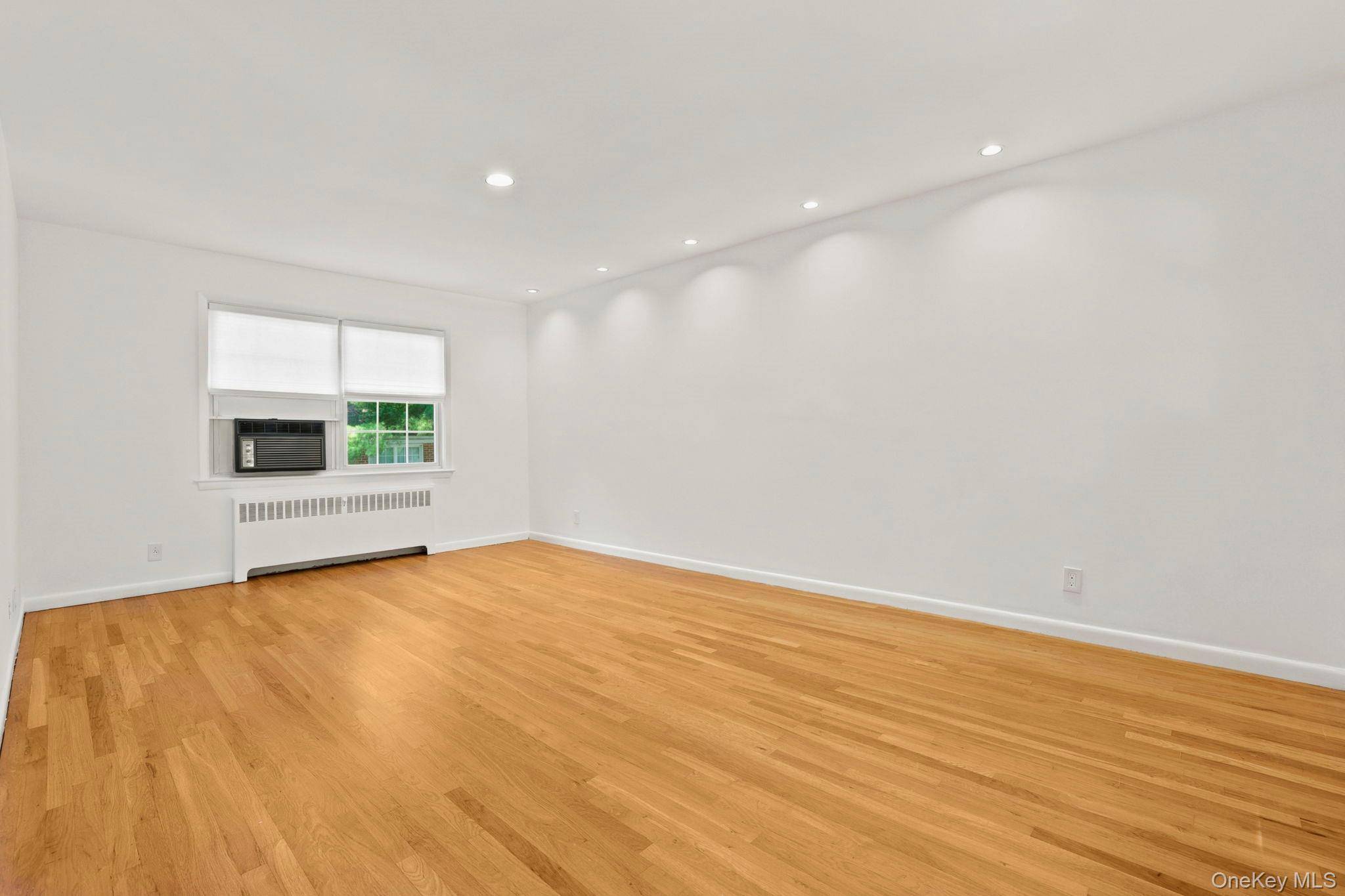 186 Pinewood RD #56, Hartsdale, NY 10530
