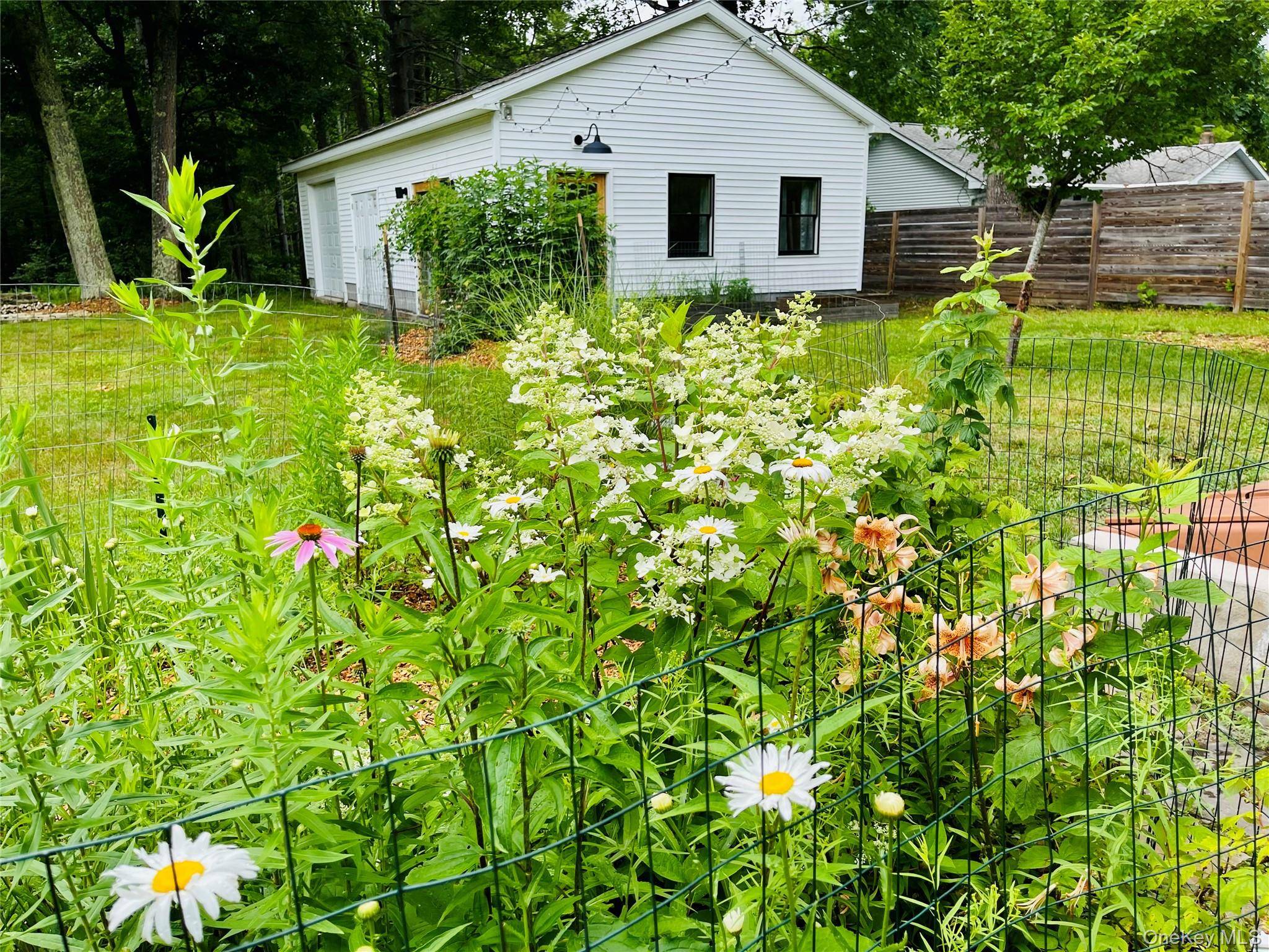 171 Yulan Barryville RD, Barryville, NY 12719