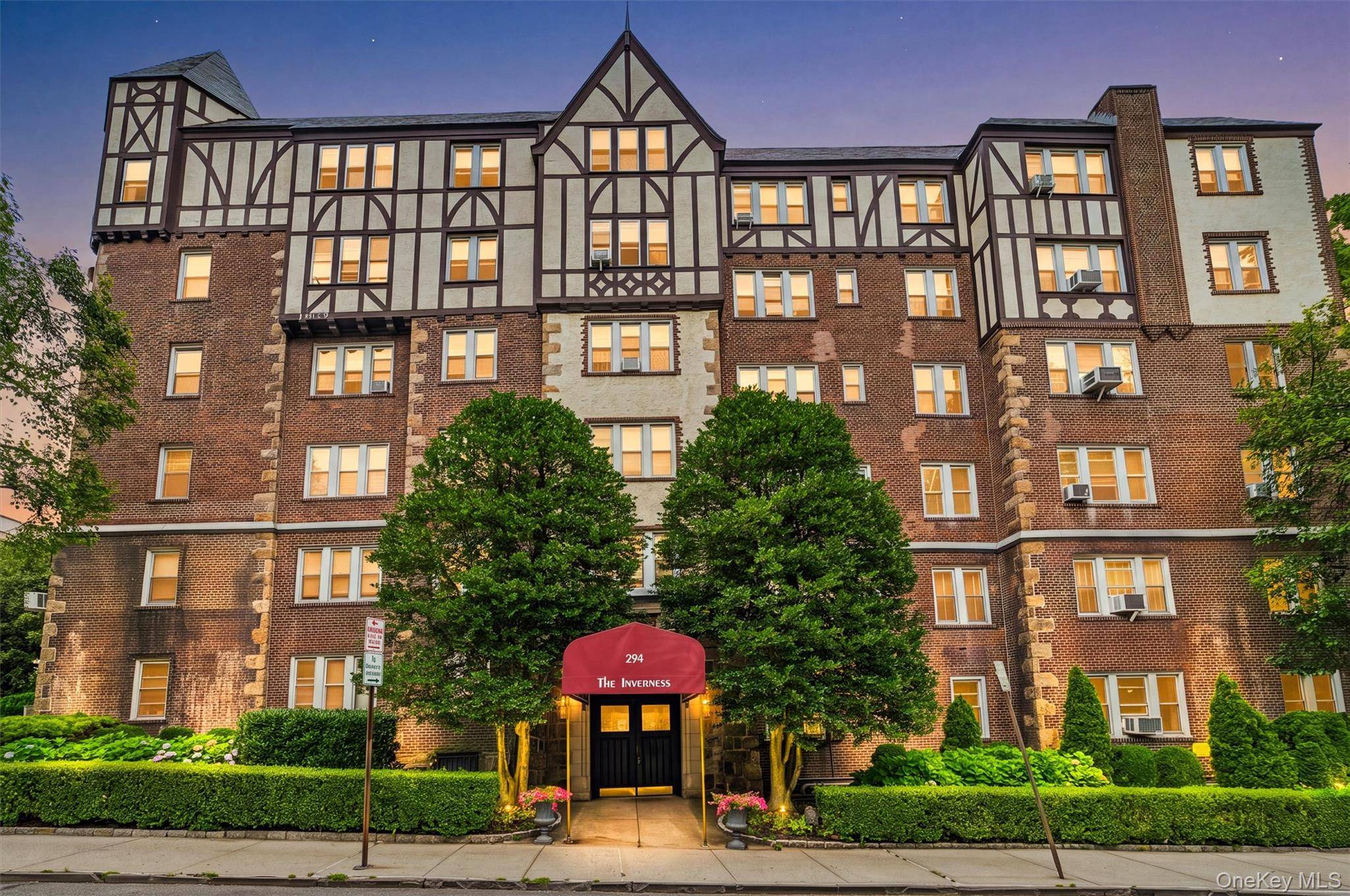 294 Bronxville RD #1F, Bronxville, NY 10708