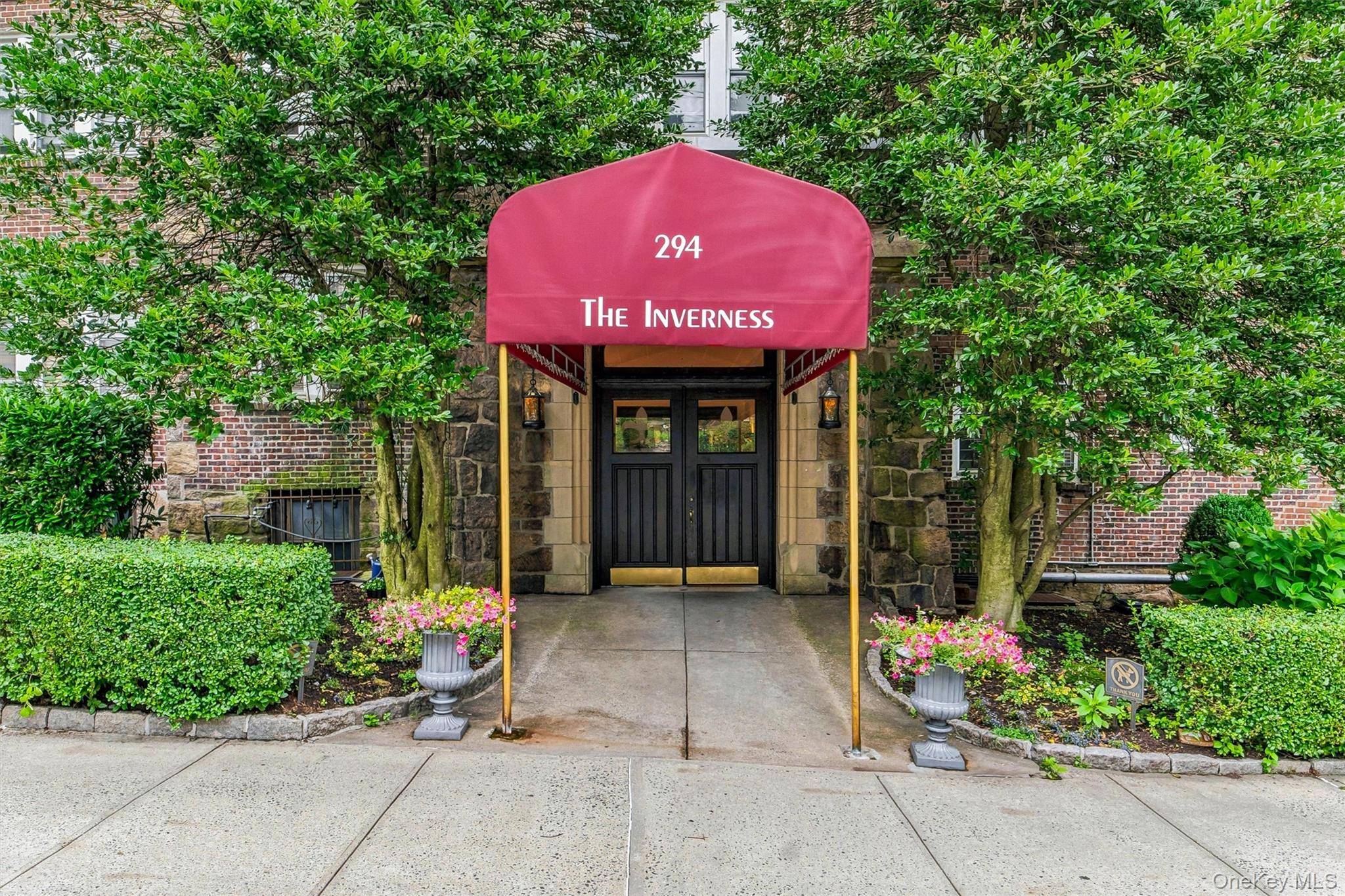 294 Bronxville RD #1F, Bronxville, NY 10708