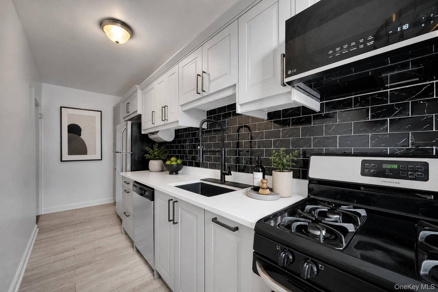 765 Bronx River RD #4A, Bronxville, NY 10708
