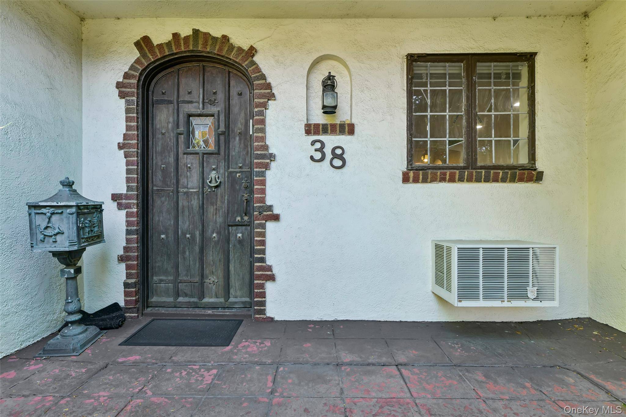 38 Cedarhurst AVE, Cedarhurst, NY 11516