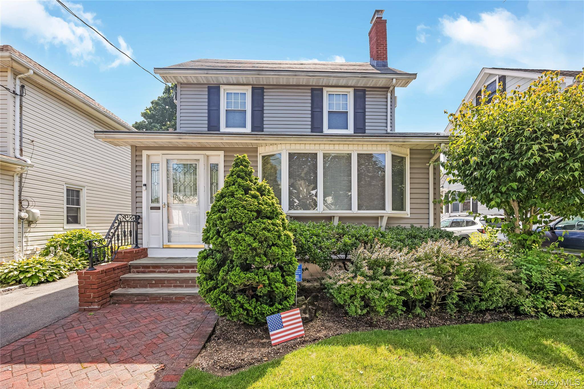 69 Vernon AVE, Rockville Centre, NY 11570