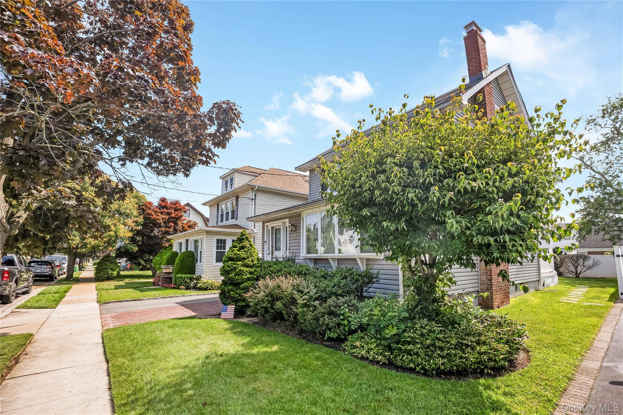 69 Vernon AVE, Rockville Centre, NY 11570