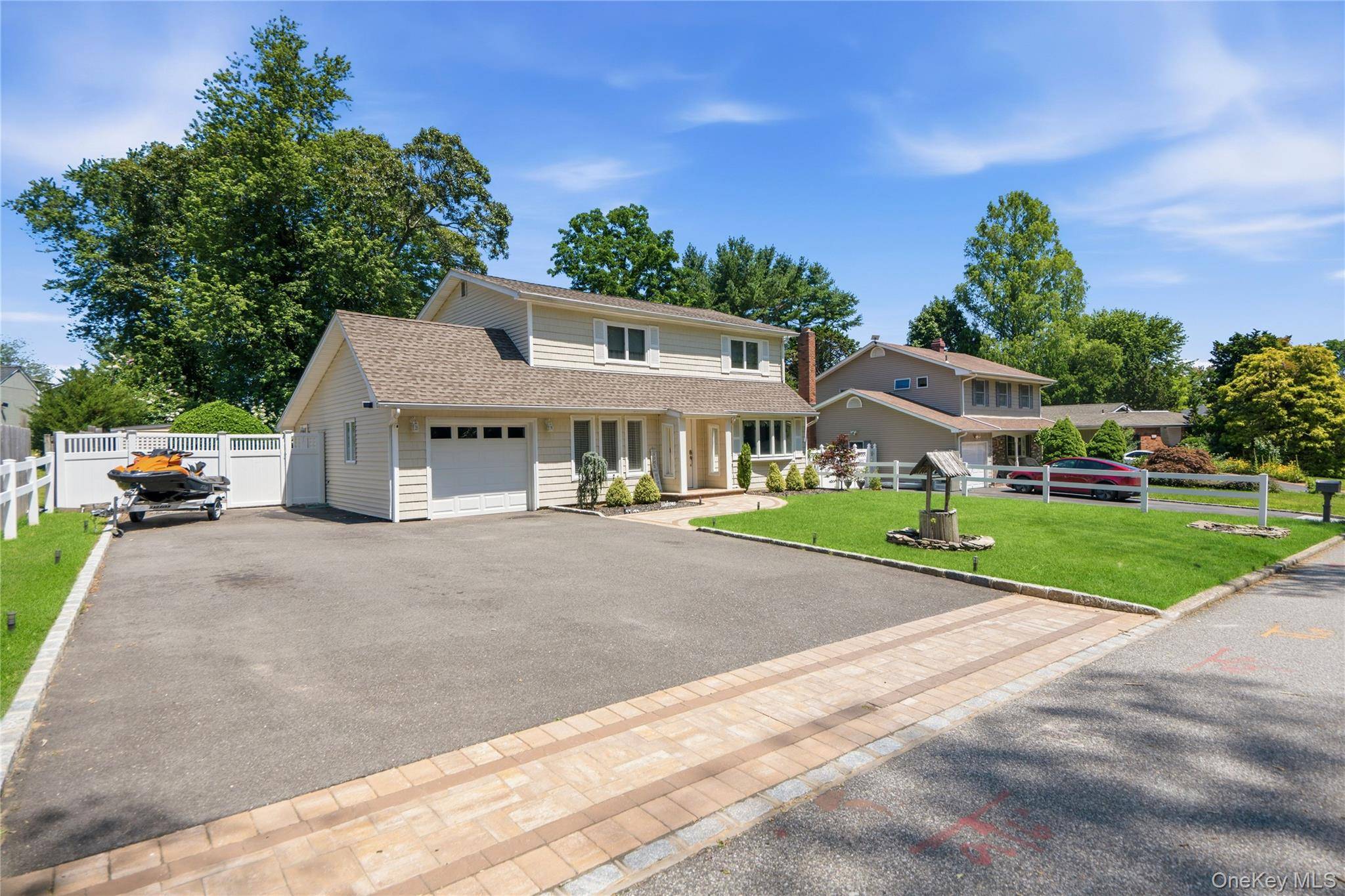 115 Patchogue DR, Rocky Point, NY 11778