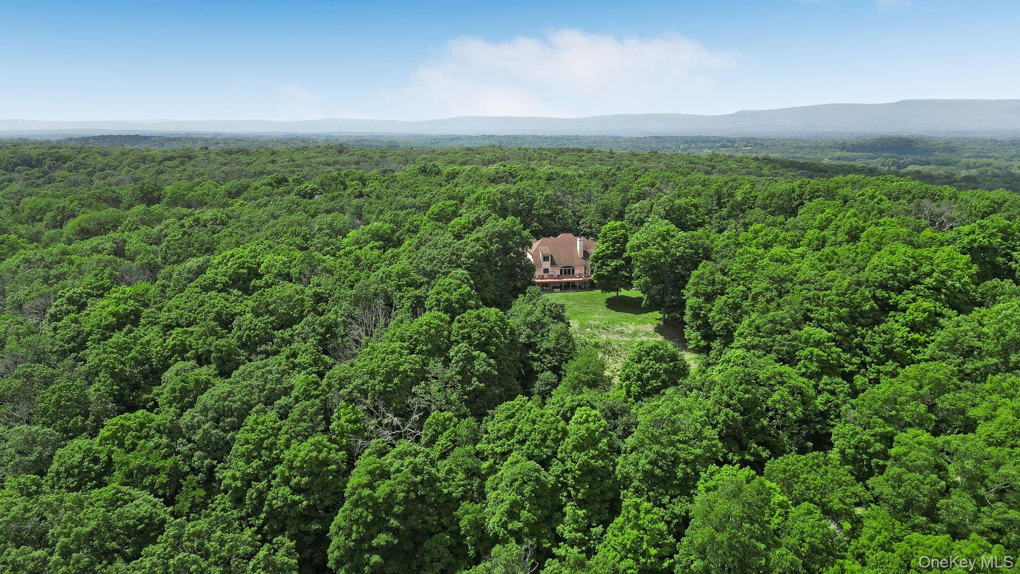 250 Corbett RD, Montgomery, NY 12549