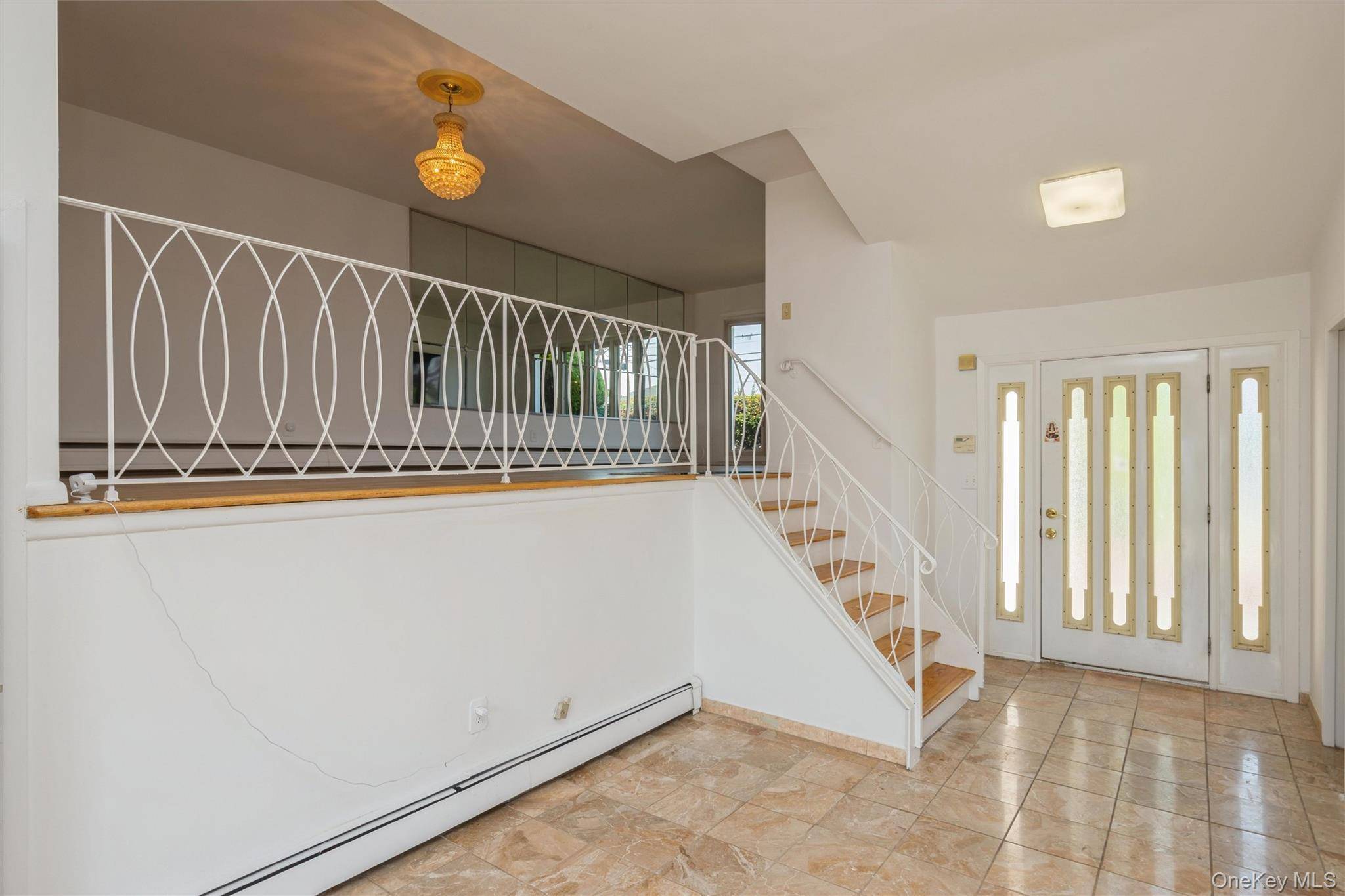 258 Aster ST, Massapequa Park, NY 11762