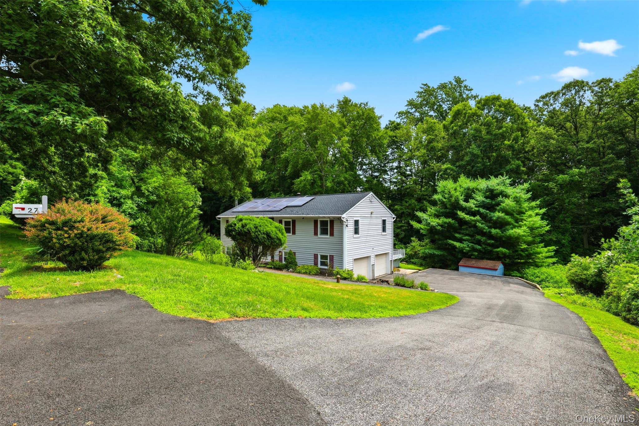 27 Casse CT, Mahopac, NY 10541