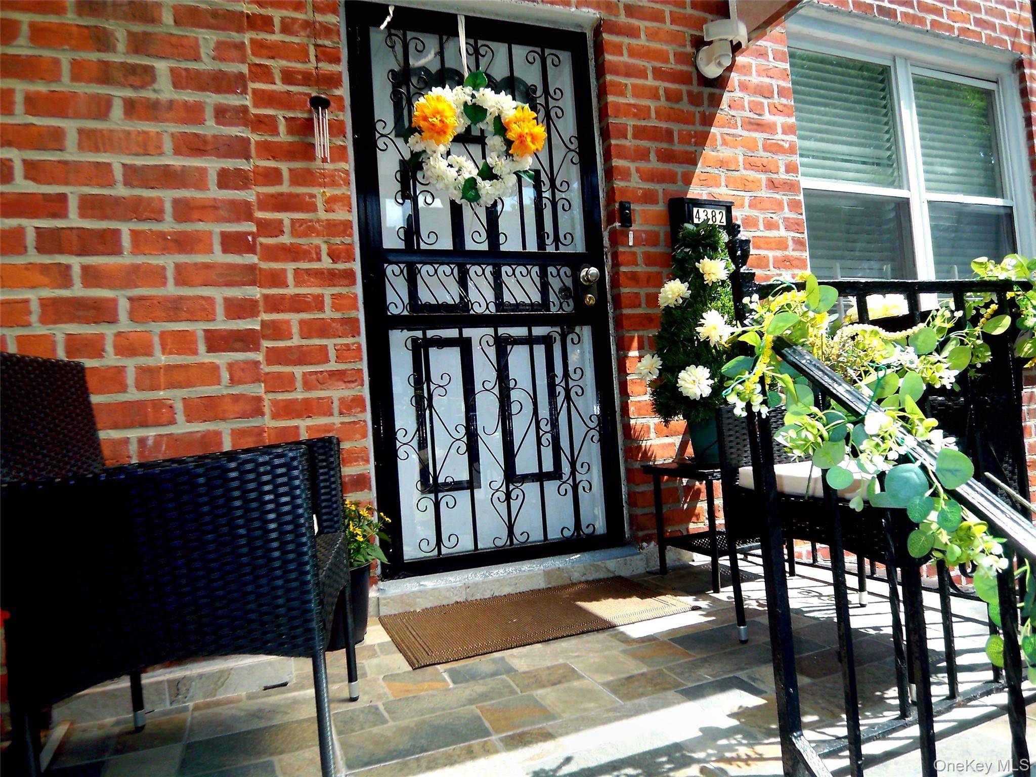 4382 Byron AVE, Bronx, NY 10466