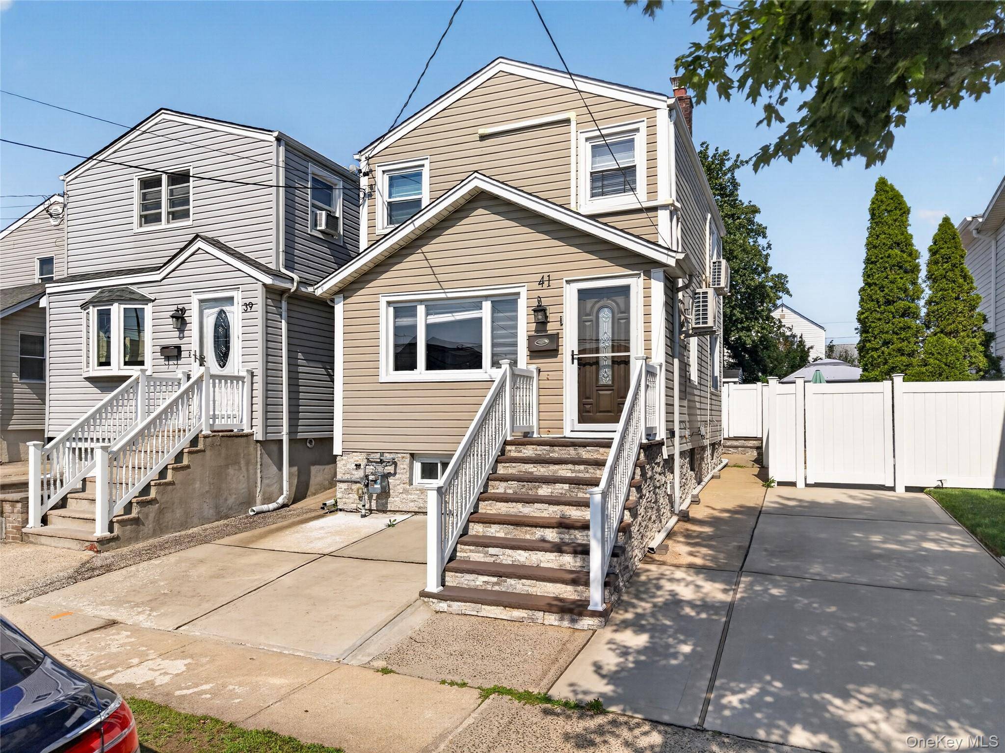 41 Catherine AVE, Franklin Square, NY 11010