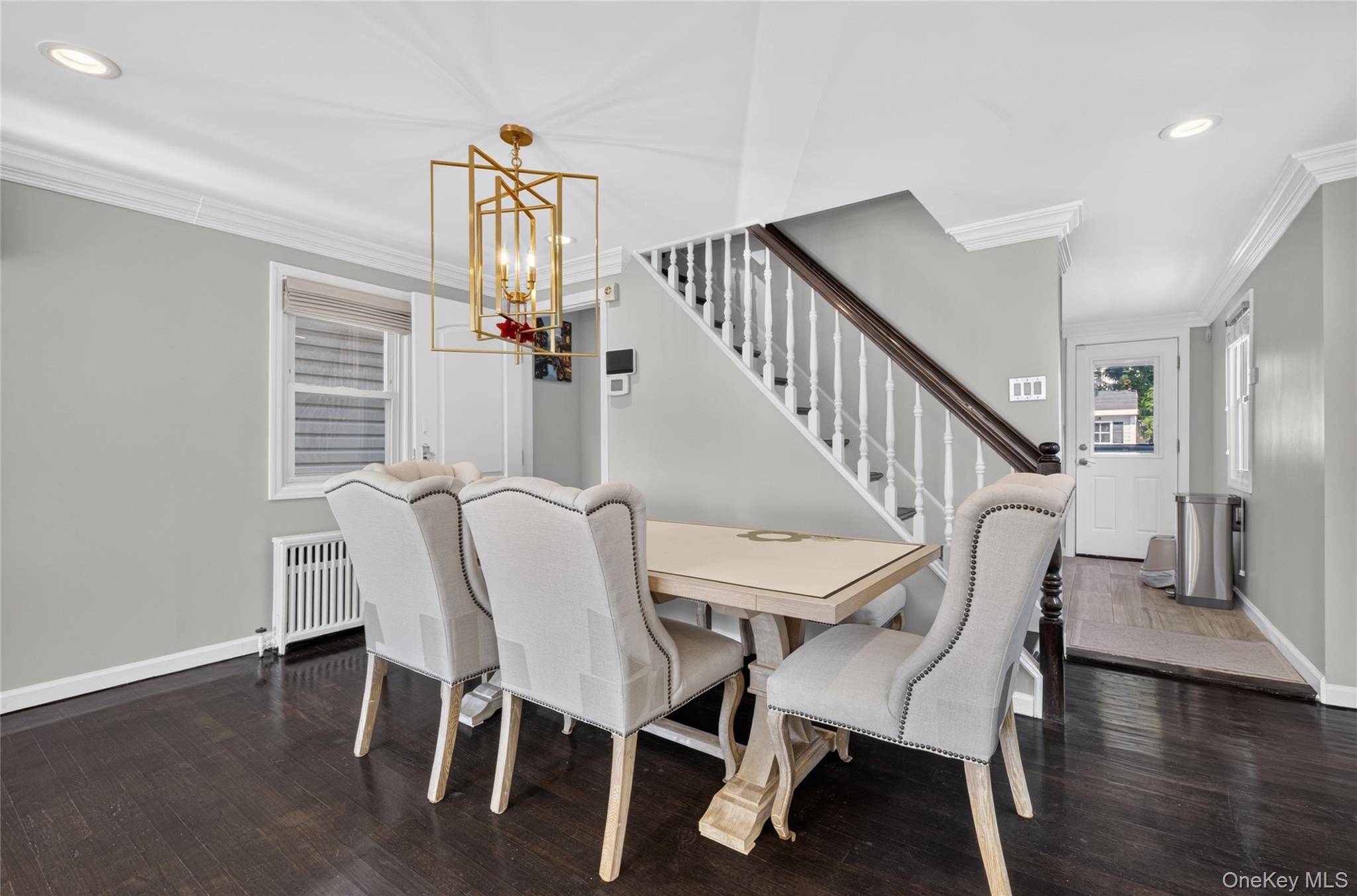 41 Catherine AVE, Franklin Square, NY 11010