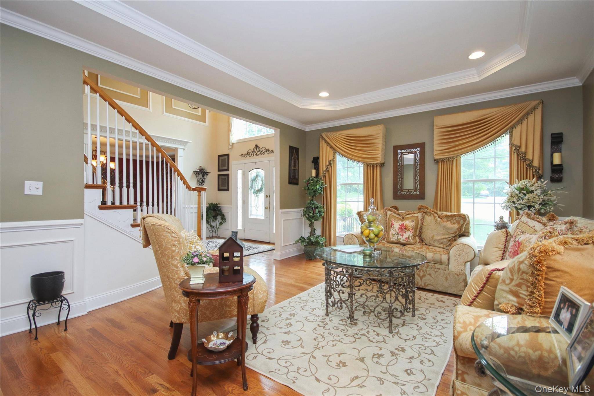 147 Creekside RD, Hopewell Junction, NY 12533