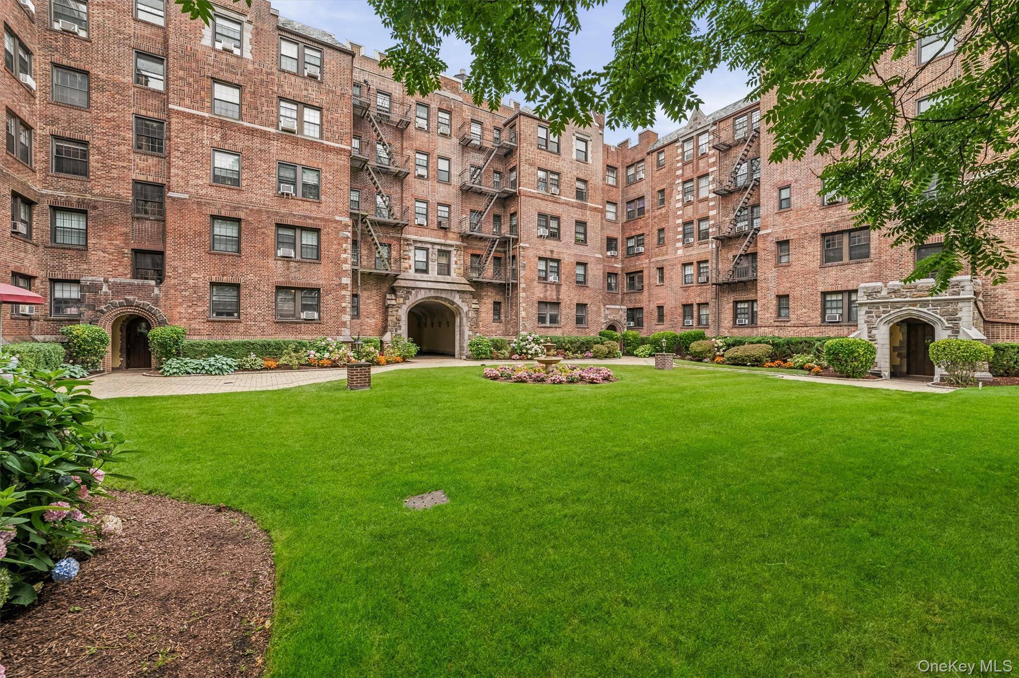 23 Old Mamaroneck Rd #Apt. 5Q, White Plains, NY 10605