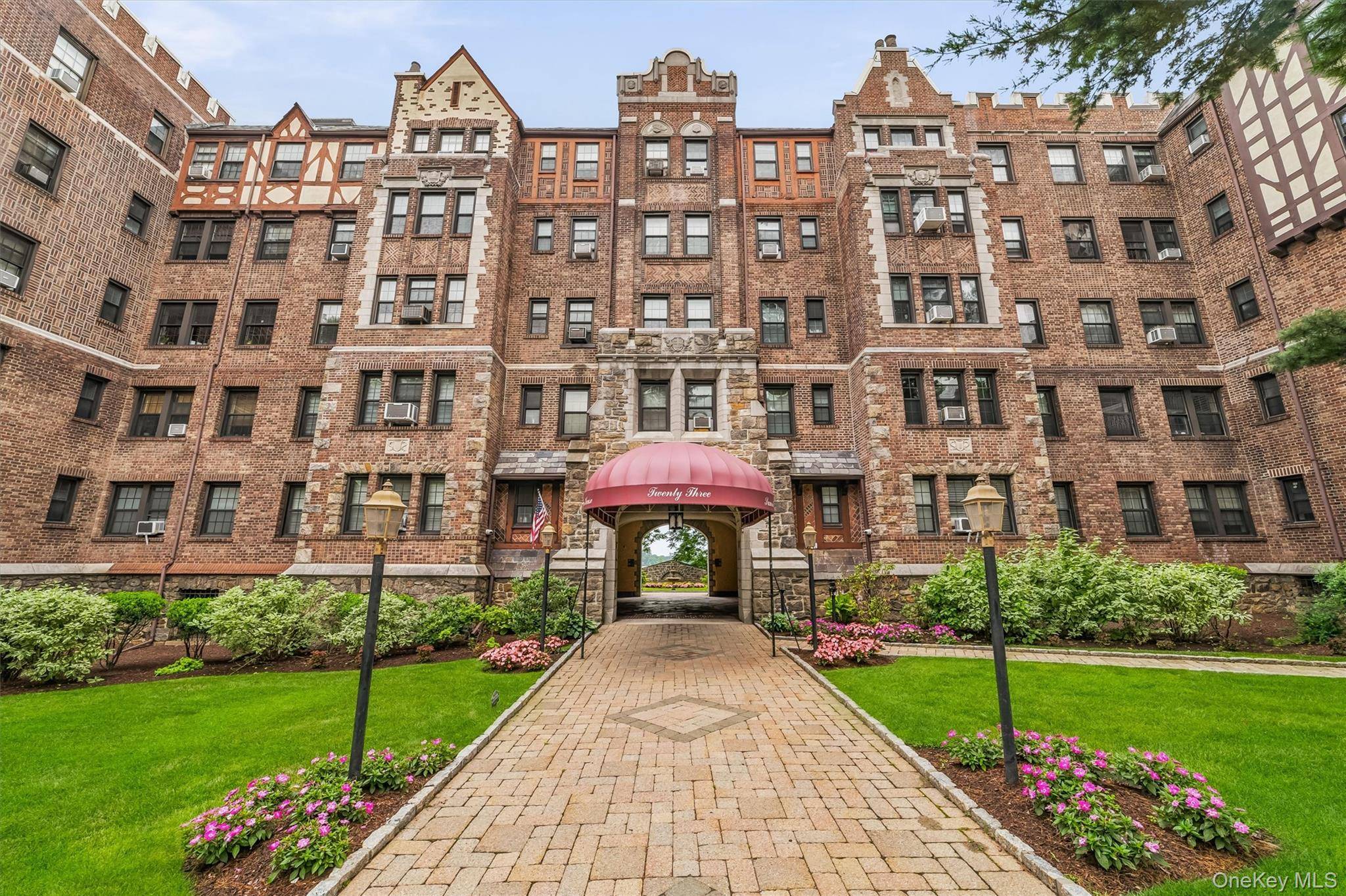23 Old Mamaroneck Rd #Apt. 5Q, White Plains, NY 10605