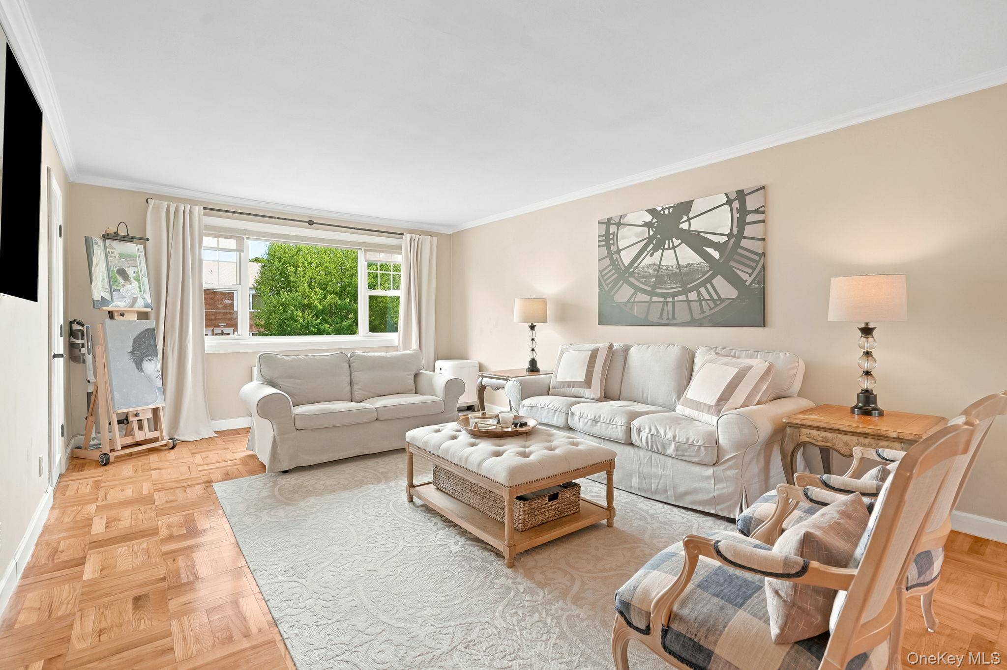 11 Westview AVE #8-2, White Plains, NY 10603