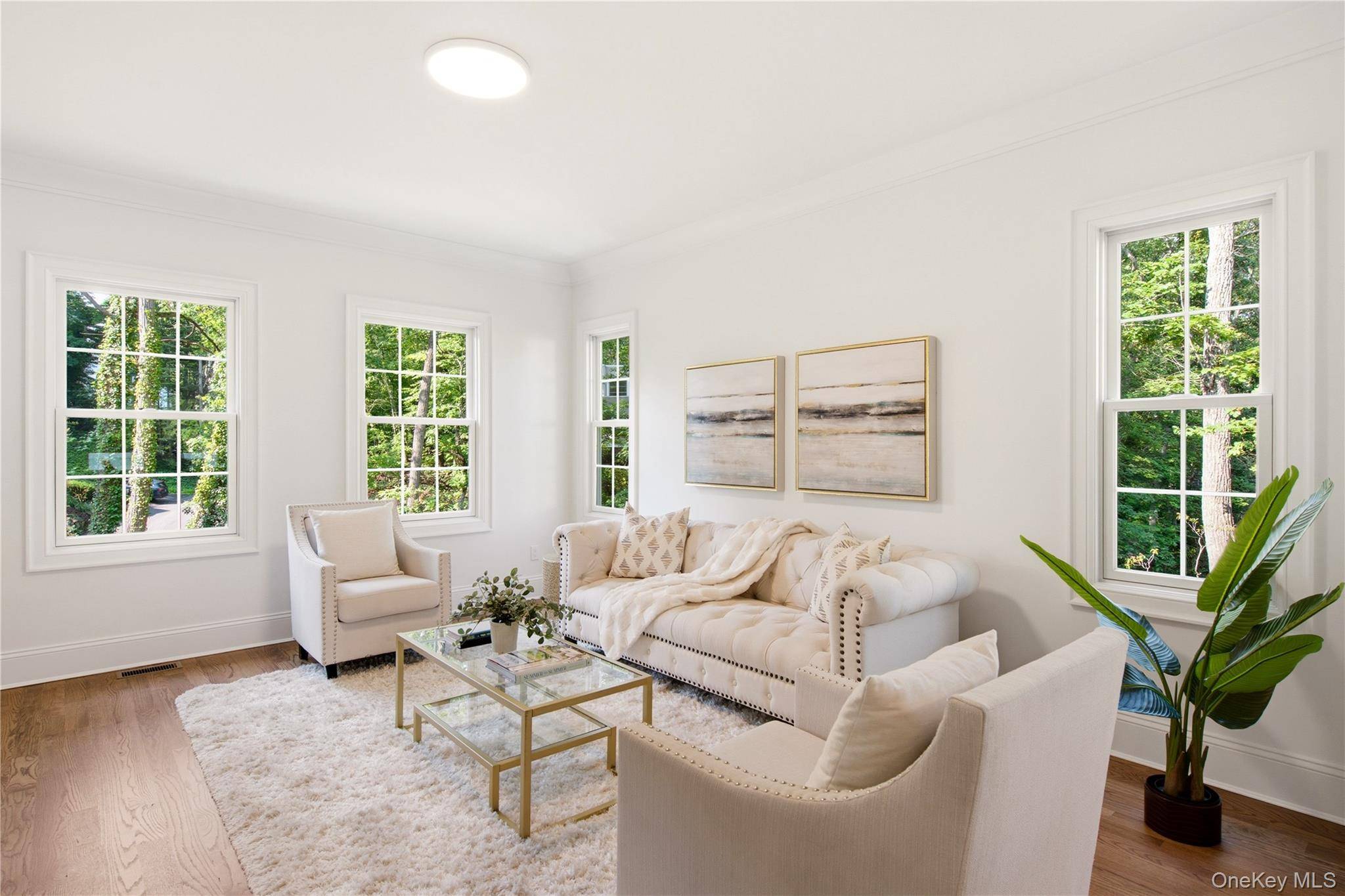 5 Glen WAY, Cold Spring Harbor, NY 11724