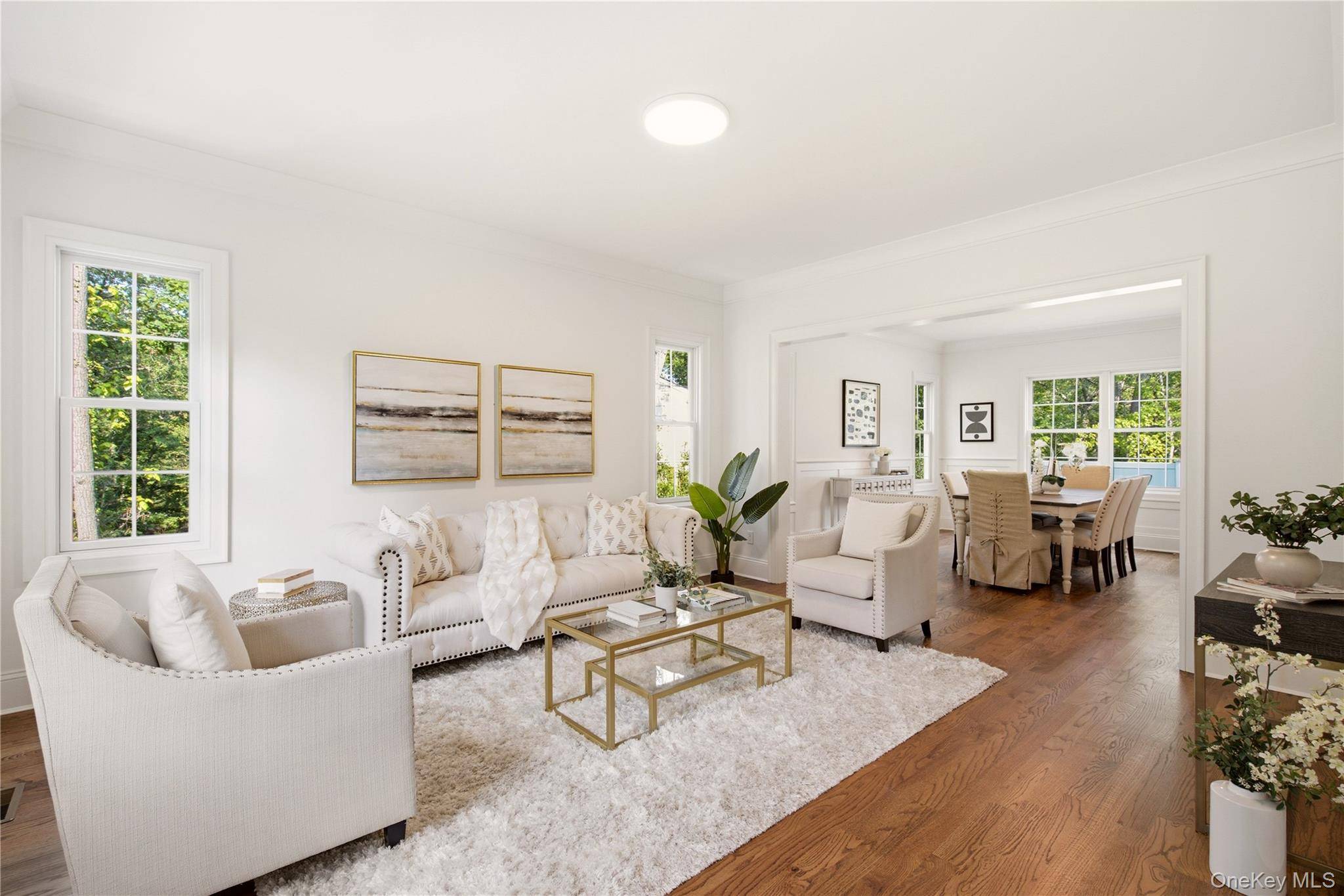 5 Glen WAY, Cold Spring Harbor, NY 11724