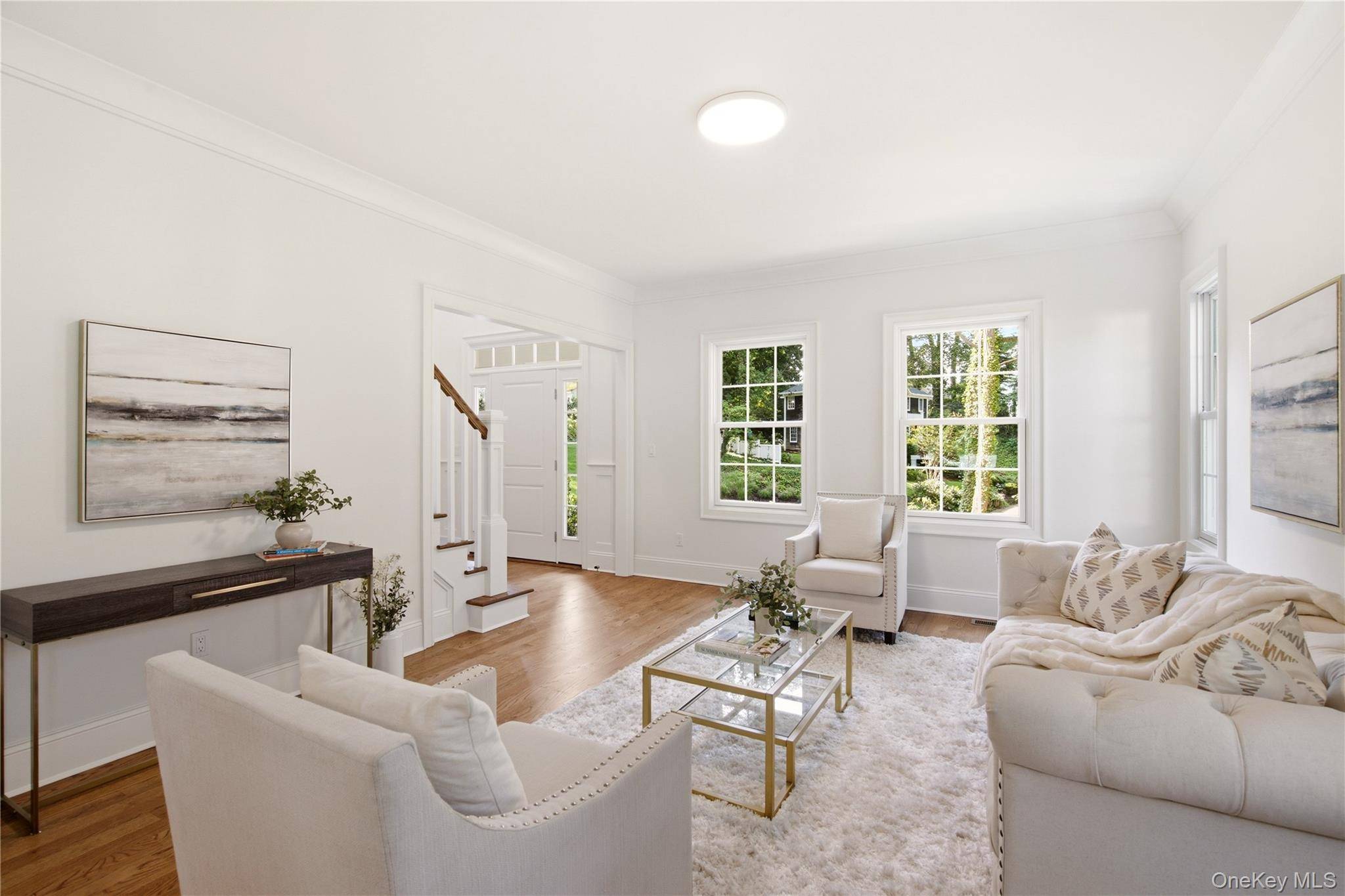 5 Glen WAY, Cold Spring Harbor, NY 11724