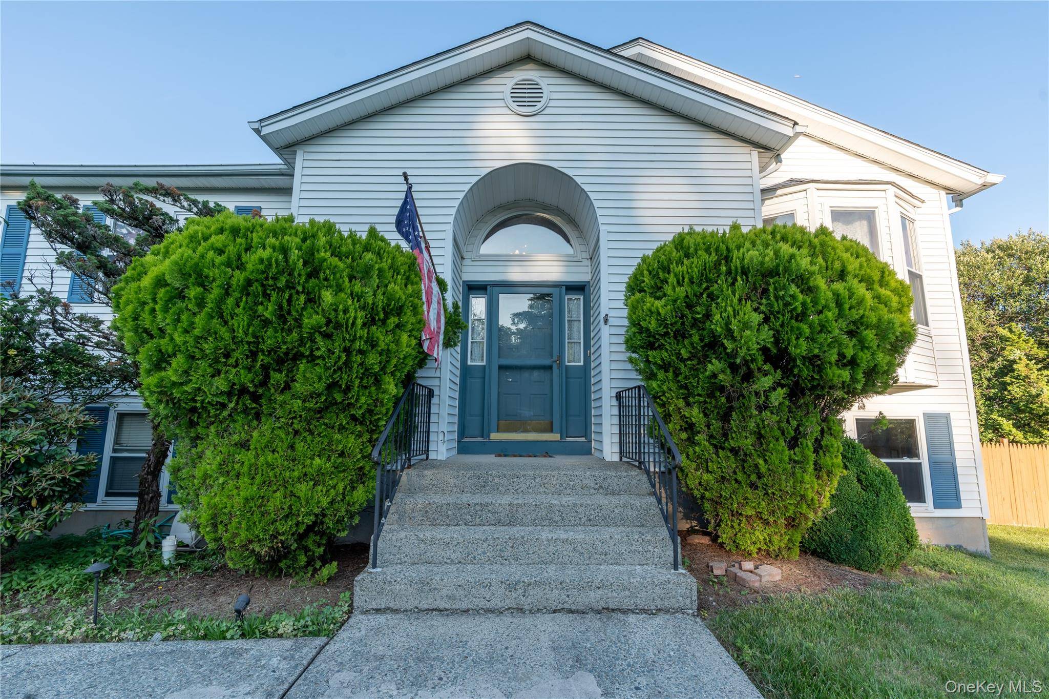 3 Aron CT, Spring Valley, NY 10977