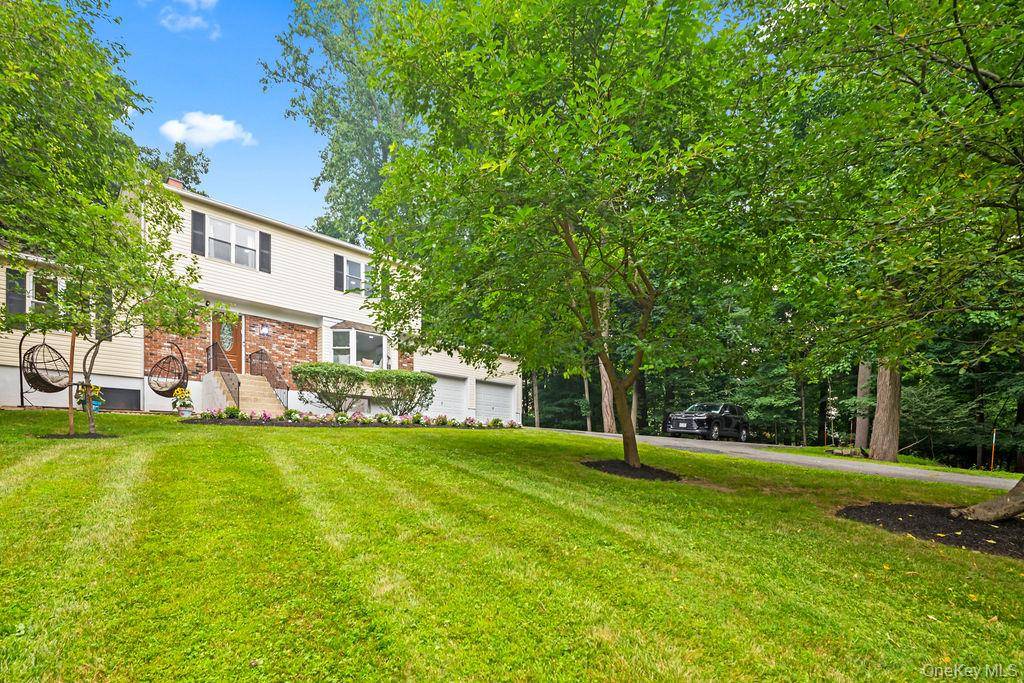 499 Orangeburg RD, Pearl River, NY 10965