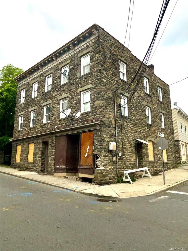 27 Fox Island RD, Port Chester, NY 10573