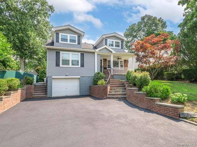 5 Central AVE, Glen Cove, NY 11542