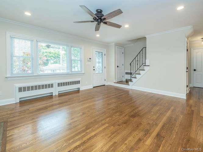 5 Central AVE, Glen Cove, NY 11542