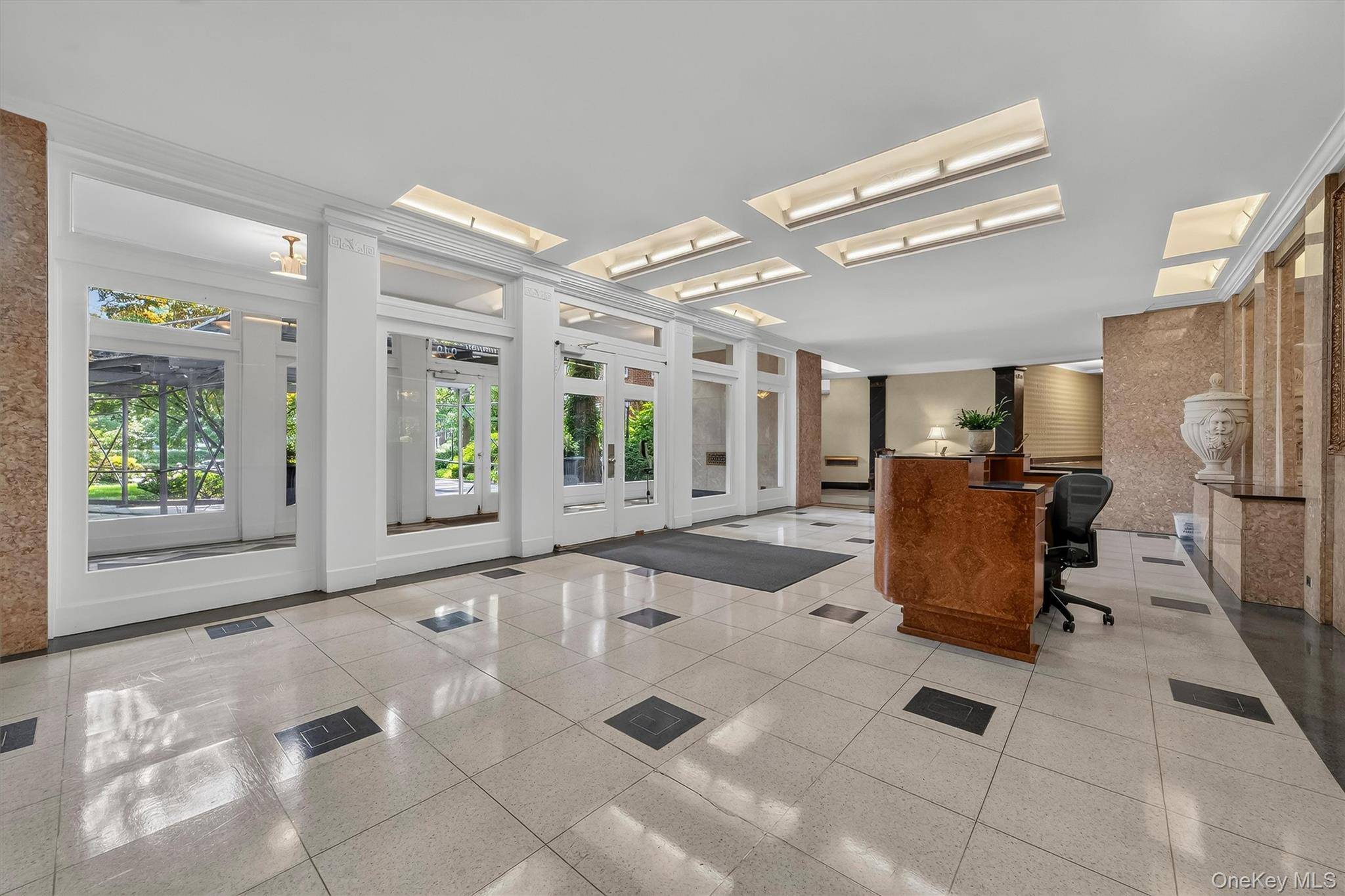 949 Palmer RD #5K, Bronxville, NY 10708