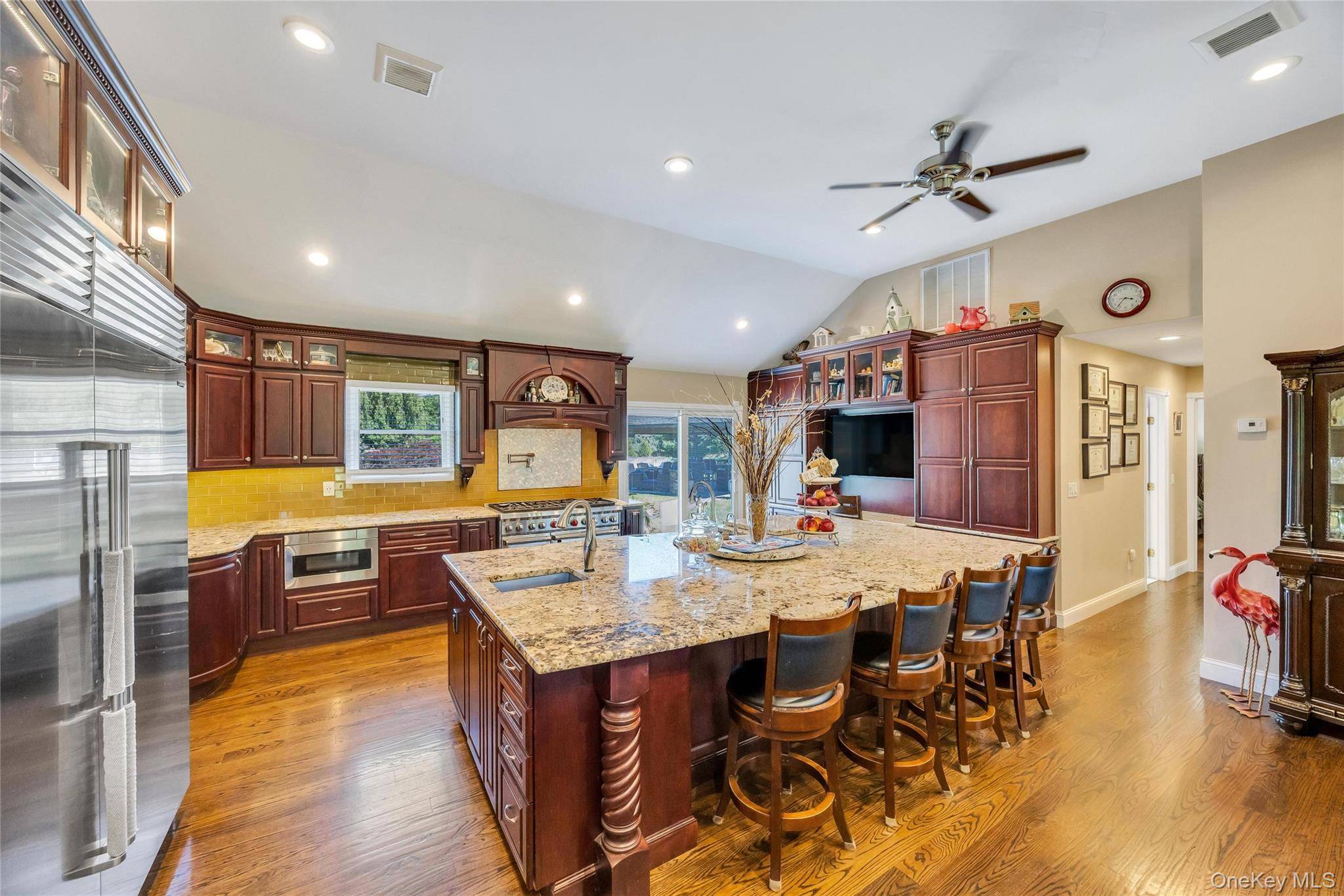 158 South ST, Manorville, NY 11949
