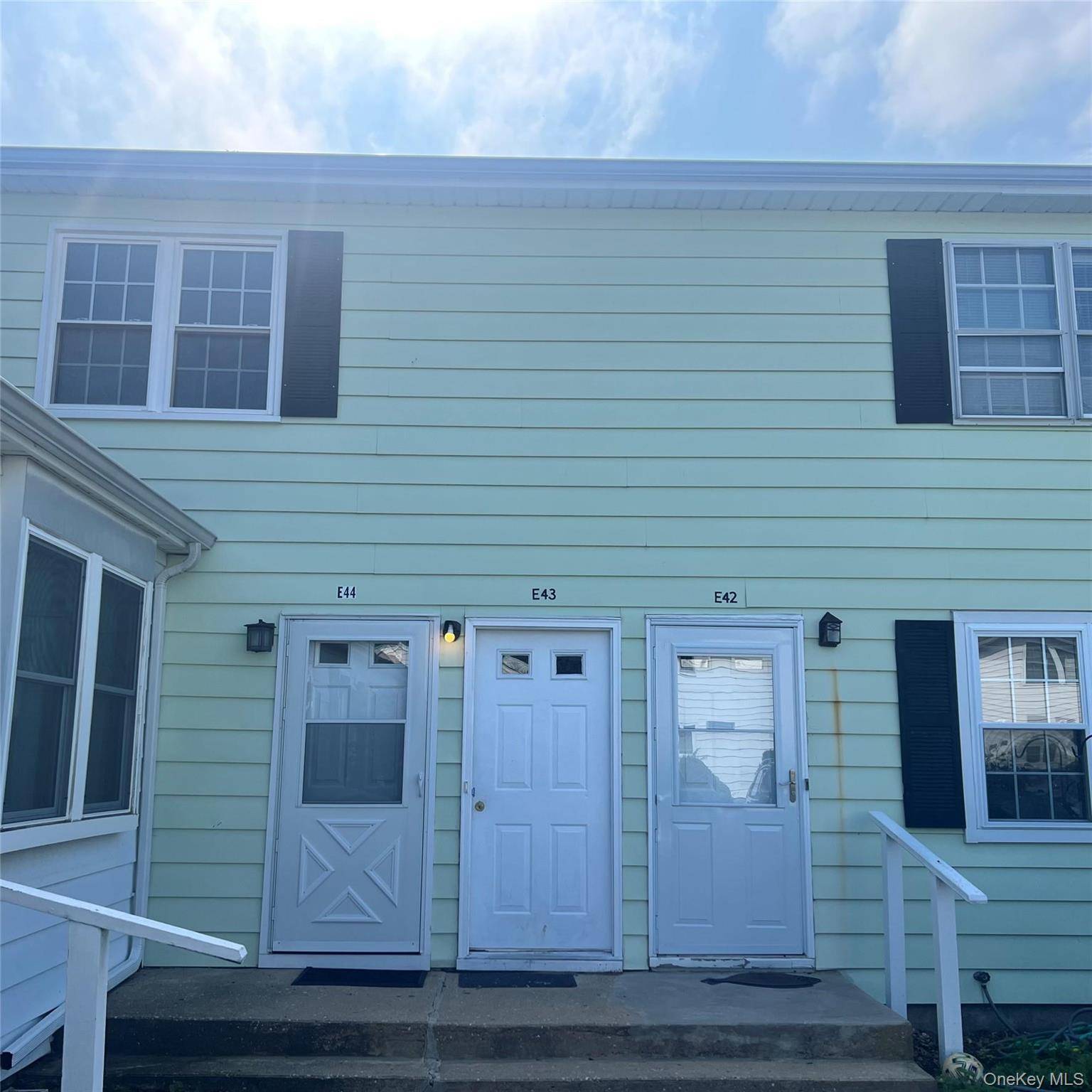 1000 9th ST #43, Greenport, NY 11944