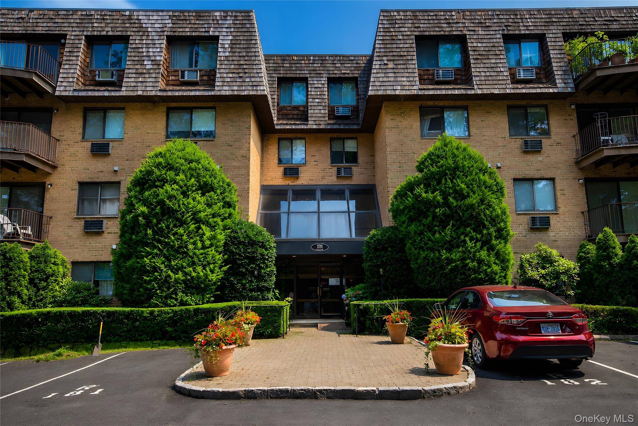 508 Central Park AVE #5407, Scarsdale, NY 10583