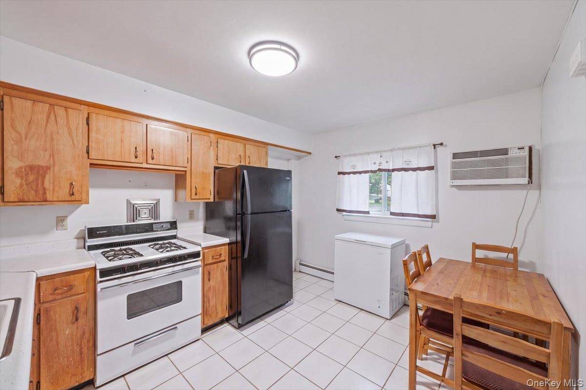 805 Tuckahoe RD, Yonkers, NY 10710