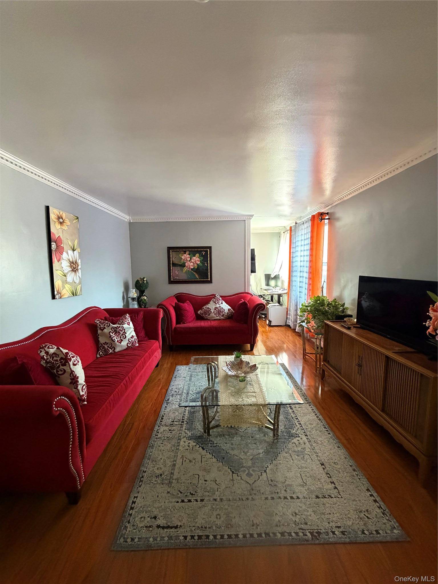 325 E 201 ST #5 G, Bronx, NY 10458
