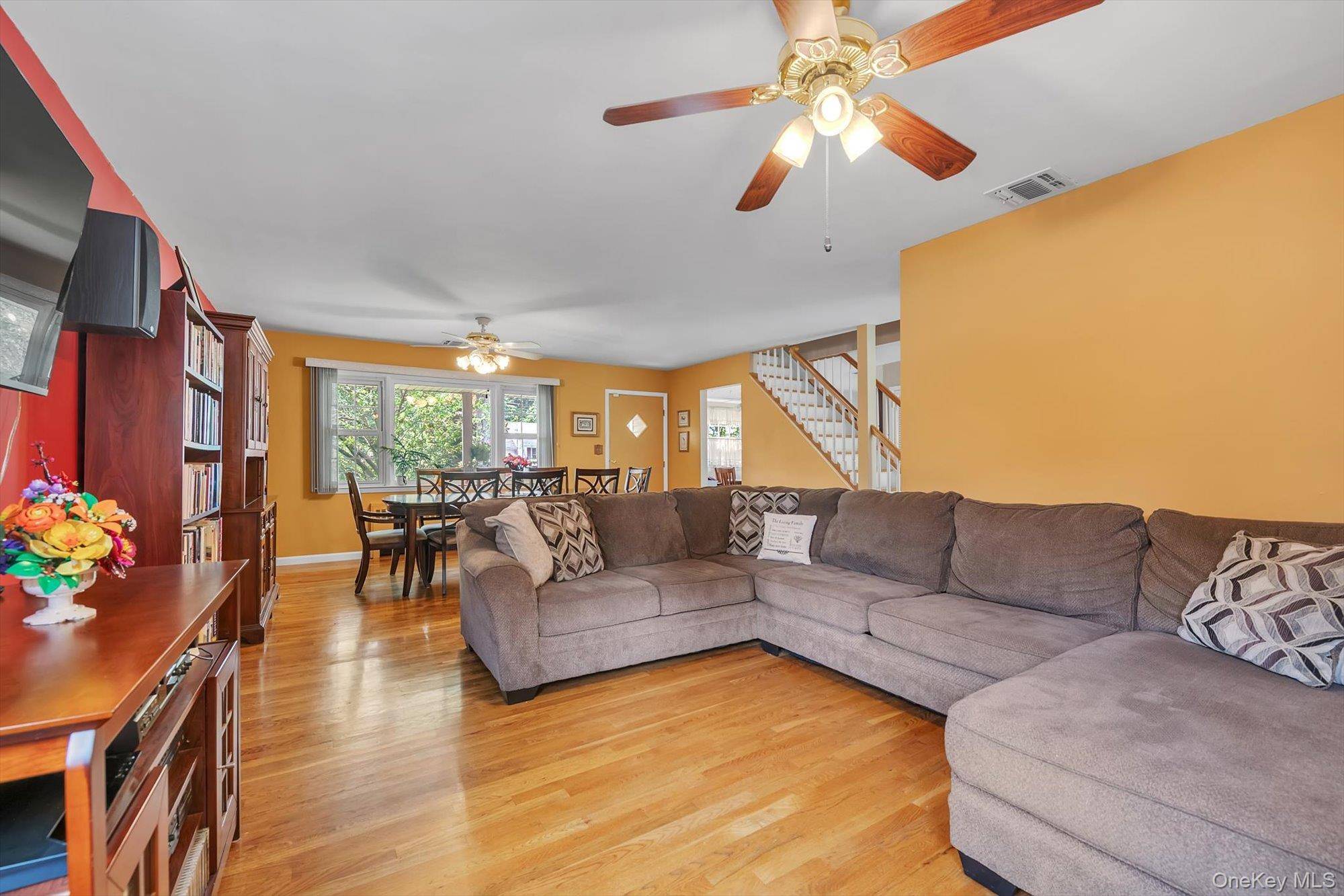 202B 1st ST, East Northport, NY 11731