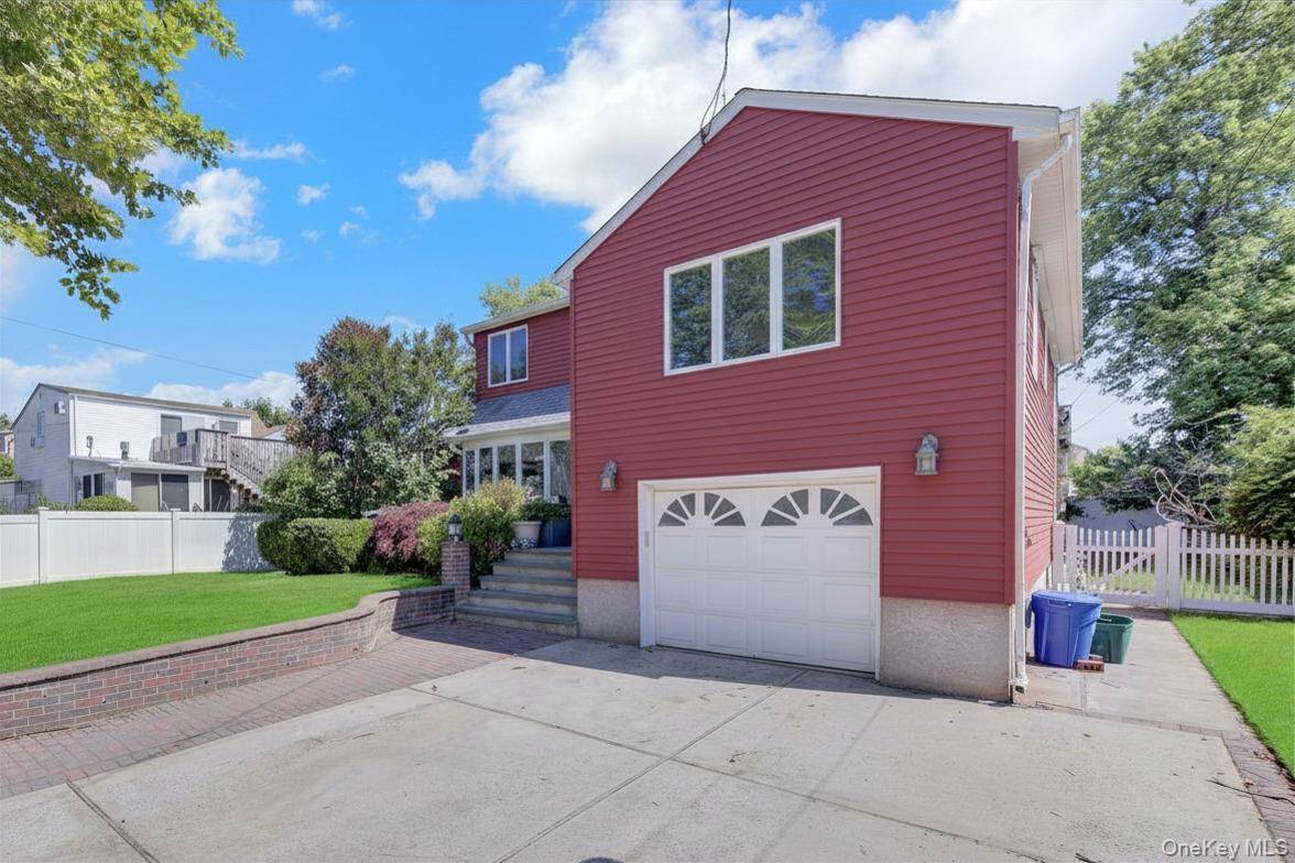 3477 Woodward ST, Oceanside, NY 11572