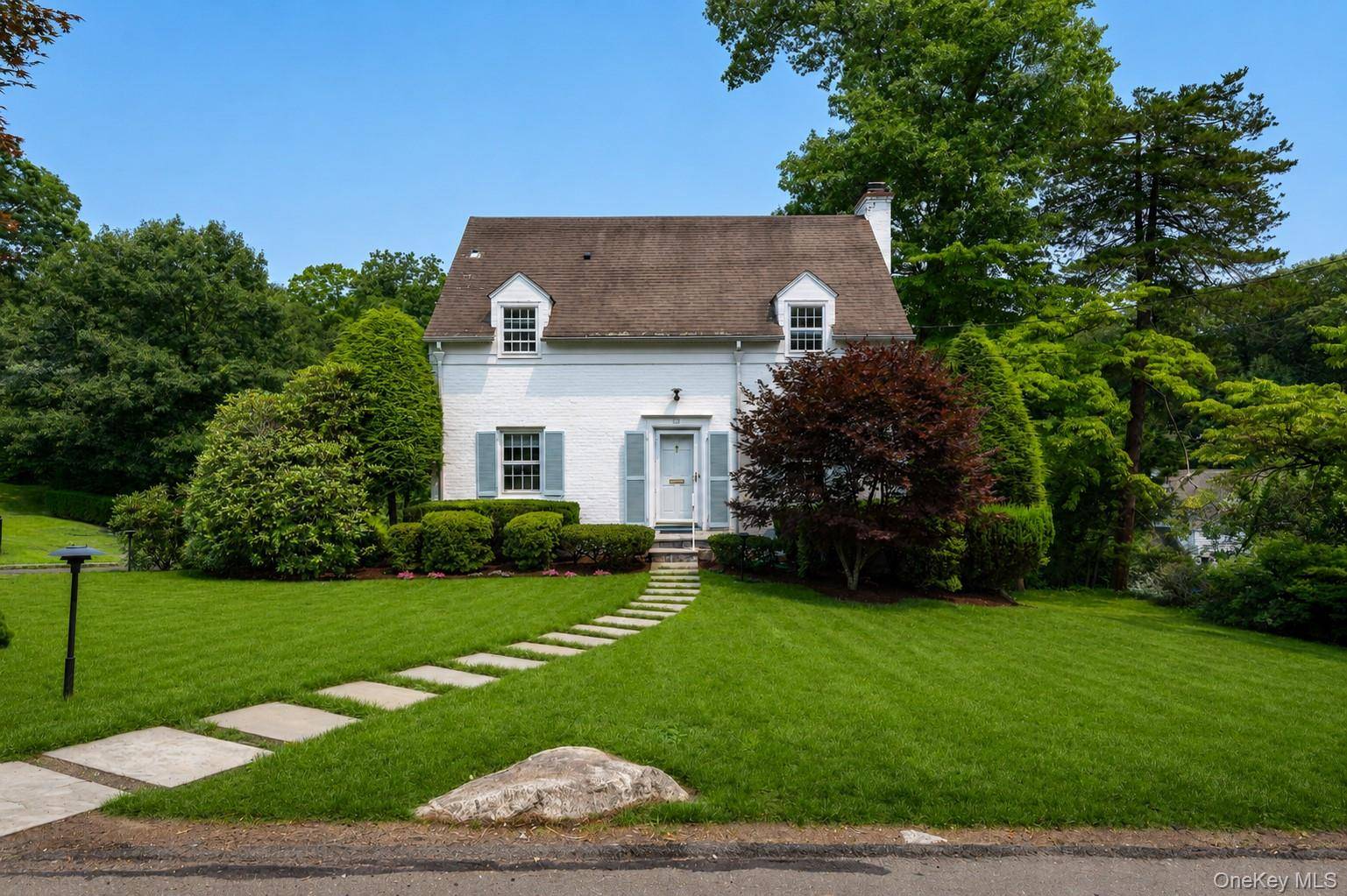 21 Braxmar DR, Harrison, NY 10528