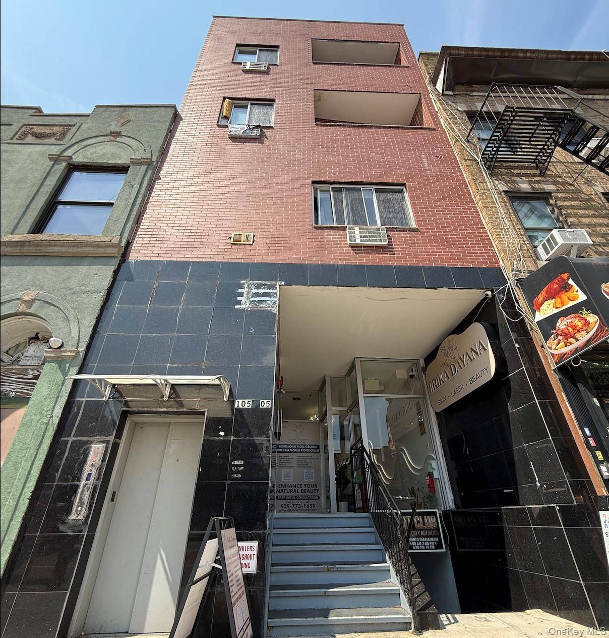10505 Northern BLVD, Corona, NY 11368