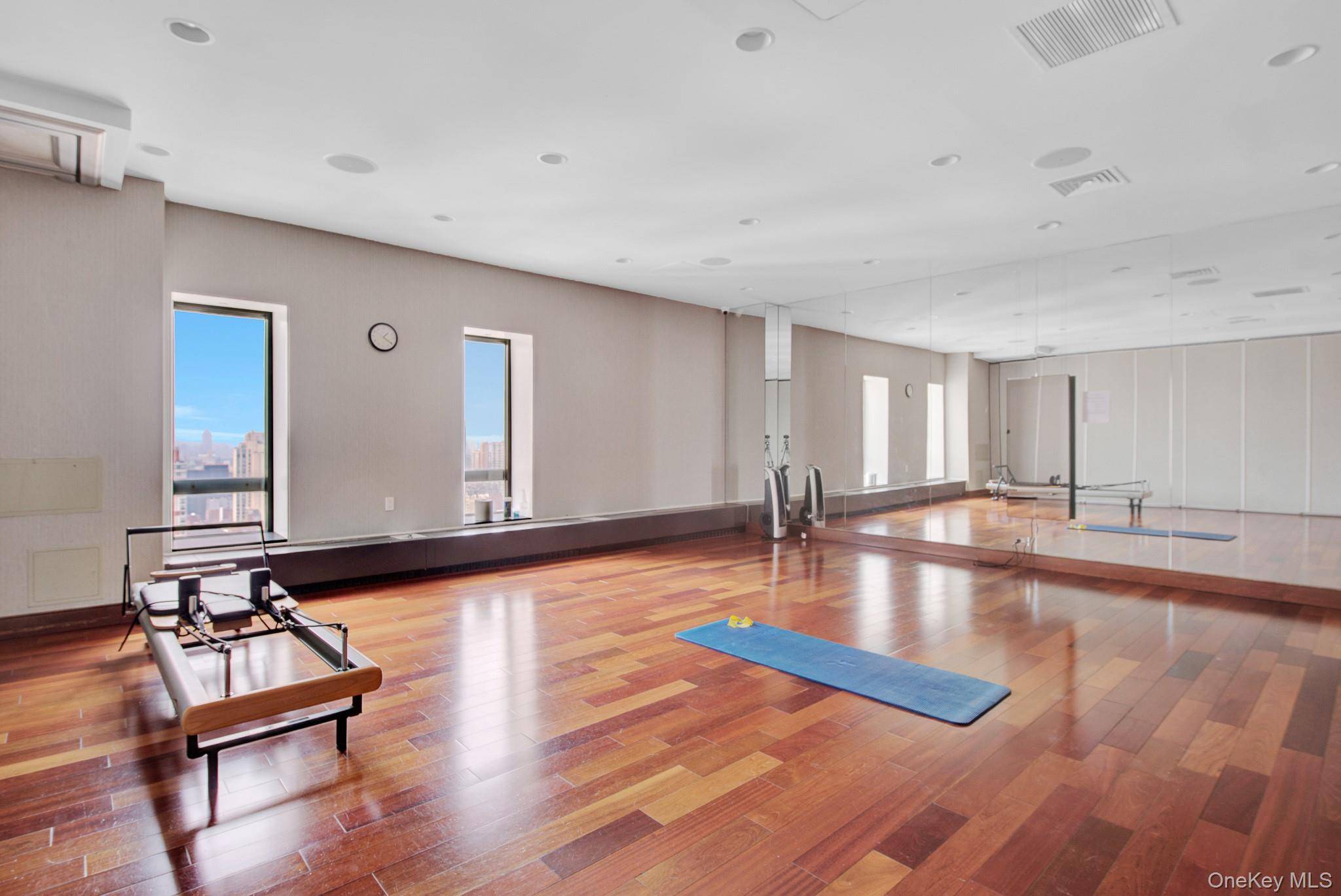 530 E 76th ST #34/35, New York (manhattan), NY 10021
